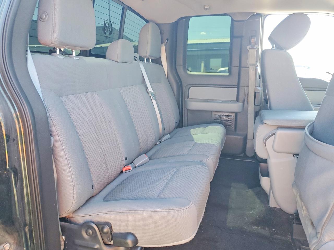 2013 Ford F150 Super Cab Green vin: 1FTFX1CF0DKF97298