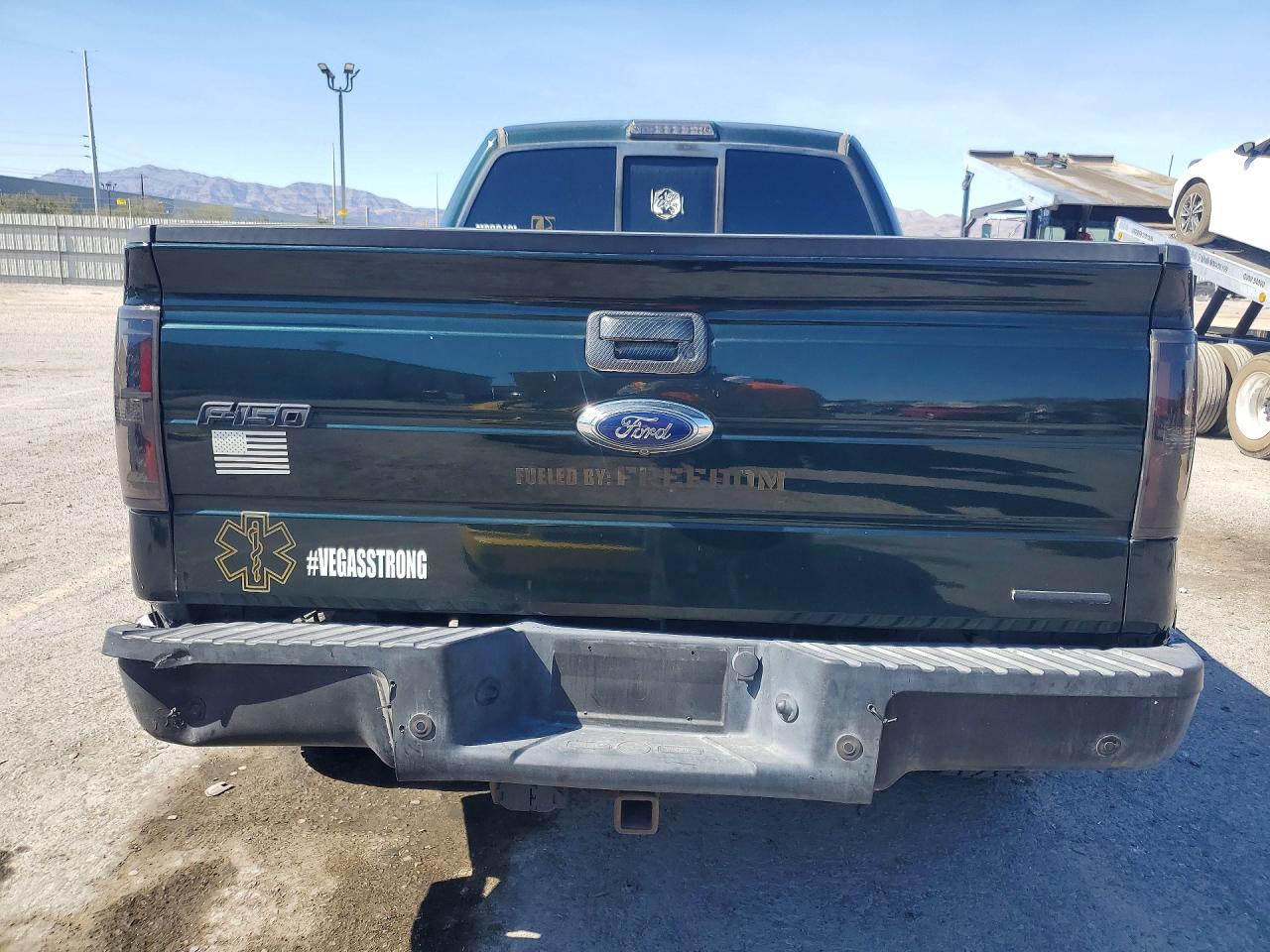 2013 Ford F150 Super Cab Green vin: 1FTFX1CF0DKF97298