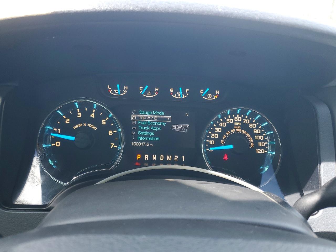 2013 Ford F150 Super Cab Green vin: 1FTFX1CF0DKF97298