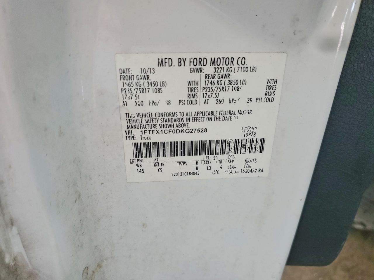 2013 Ford F150 Super Cab White vin: 1FTFX1CF0DKG27528