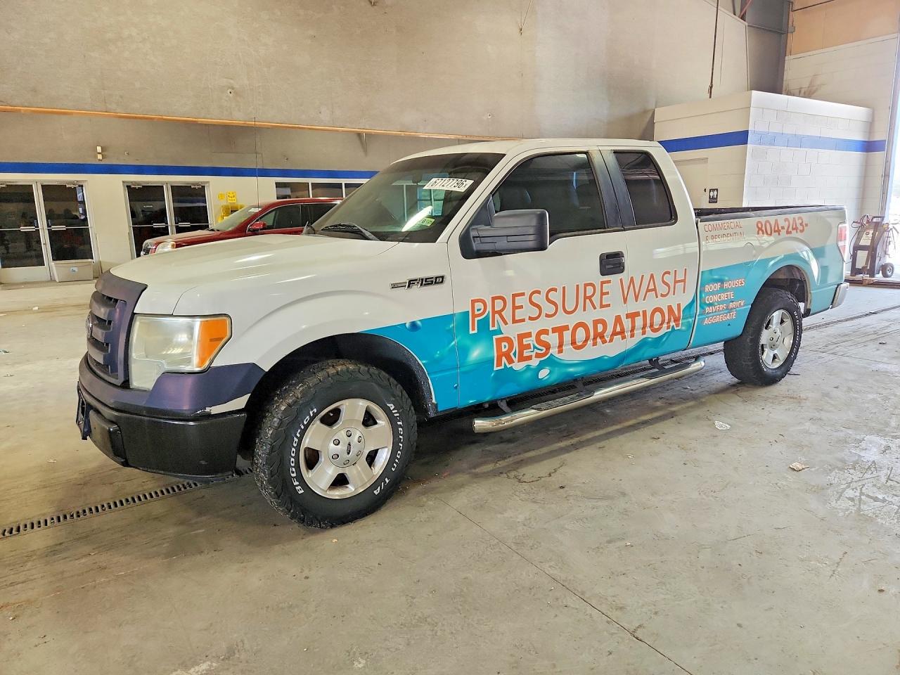 2011 Ford F150 Super Cab White vin: 1FTFX1CF1BFB25066