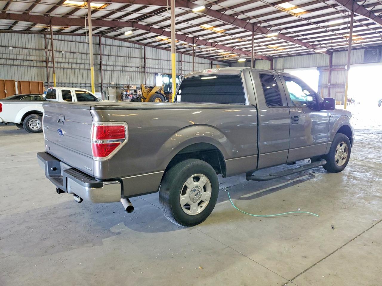 2011 Ford F150 Super Cab Серый vin: 1FTFX1CF1BFC91314