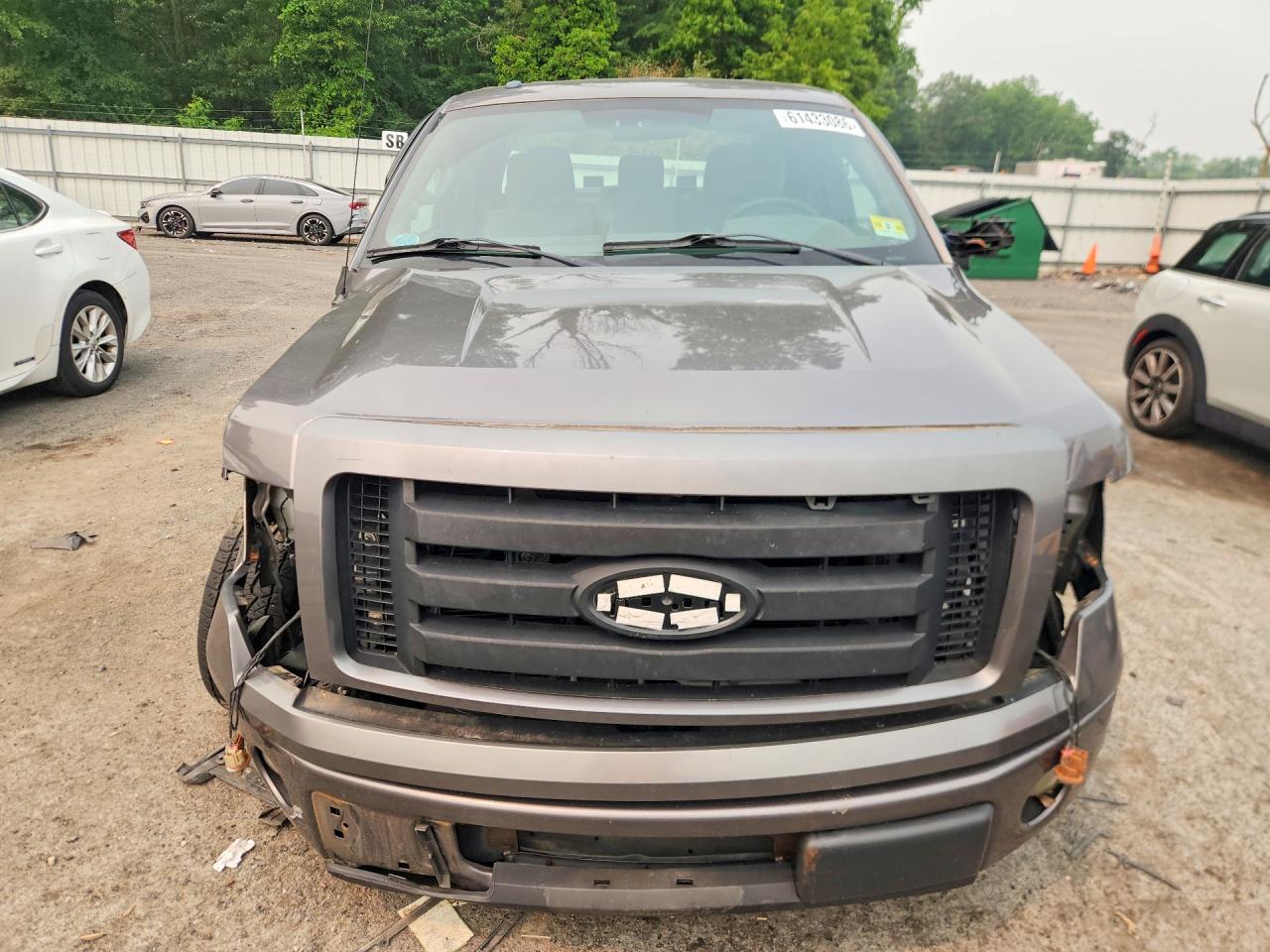 2013 Ford F150 Super Cab Серый vin: 1FTFX1CF1DFA00961