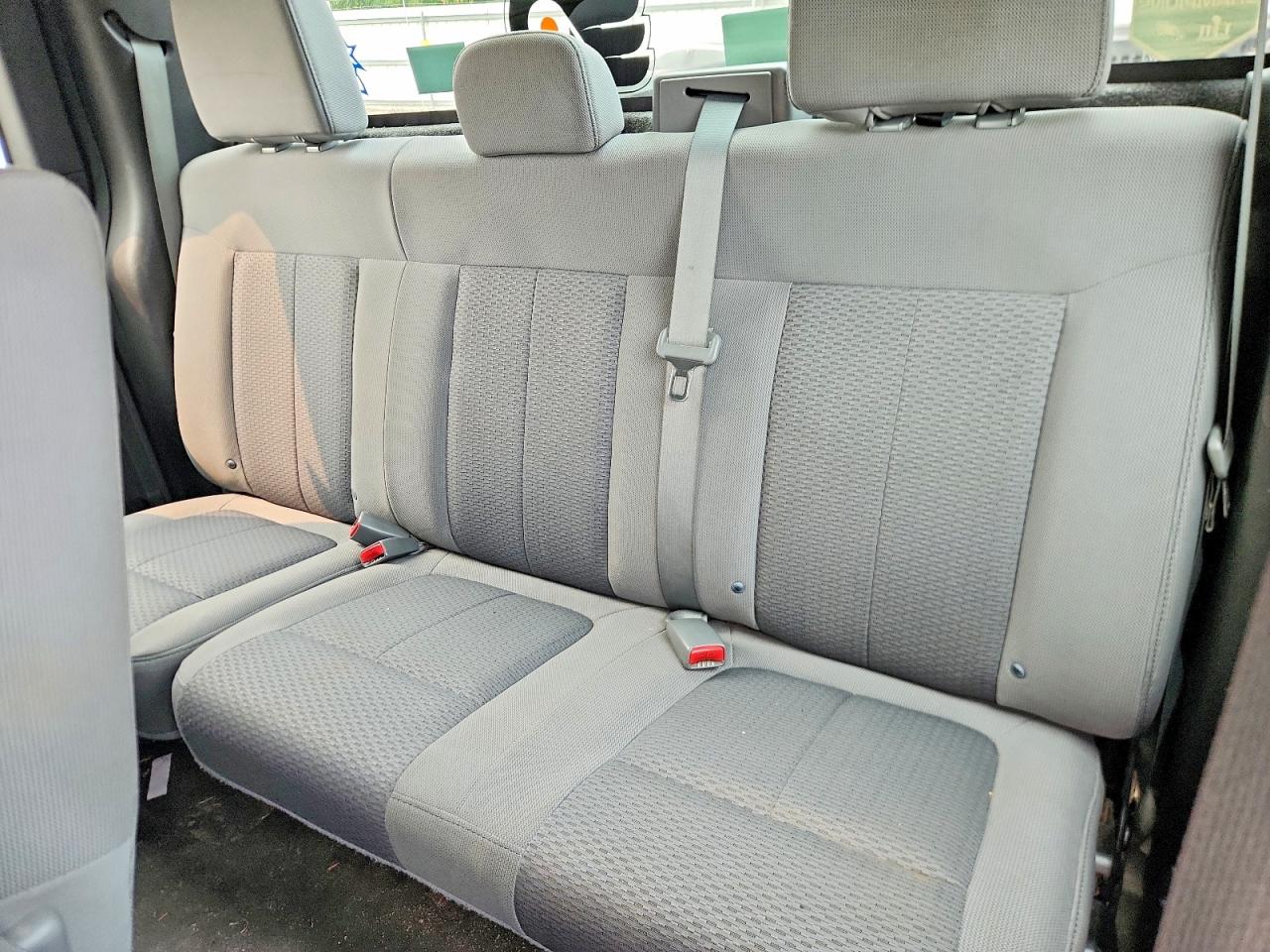 2013 Ford F150 Super Cab Серый vin: 1FTFX1CF1DFA00961