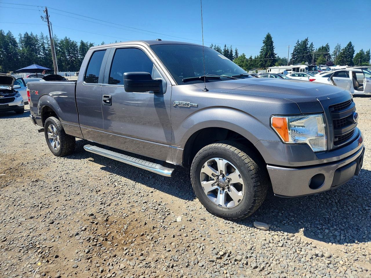 2013 Ford F150 Super Cab Серебряный vin: 1FTFX1CF1DFC61572