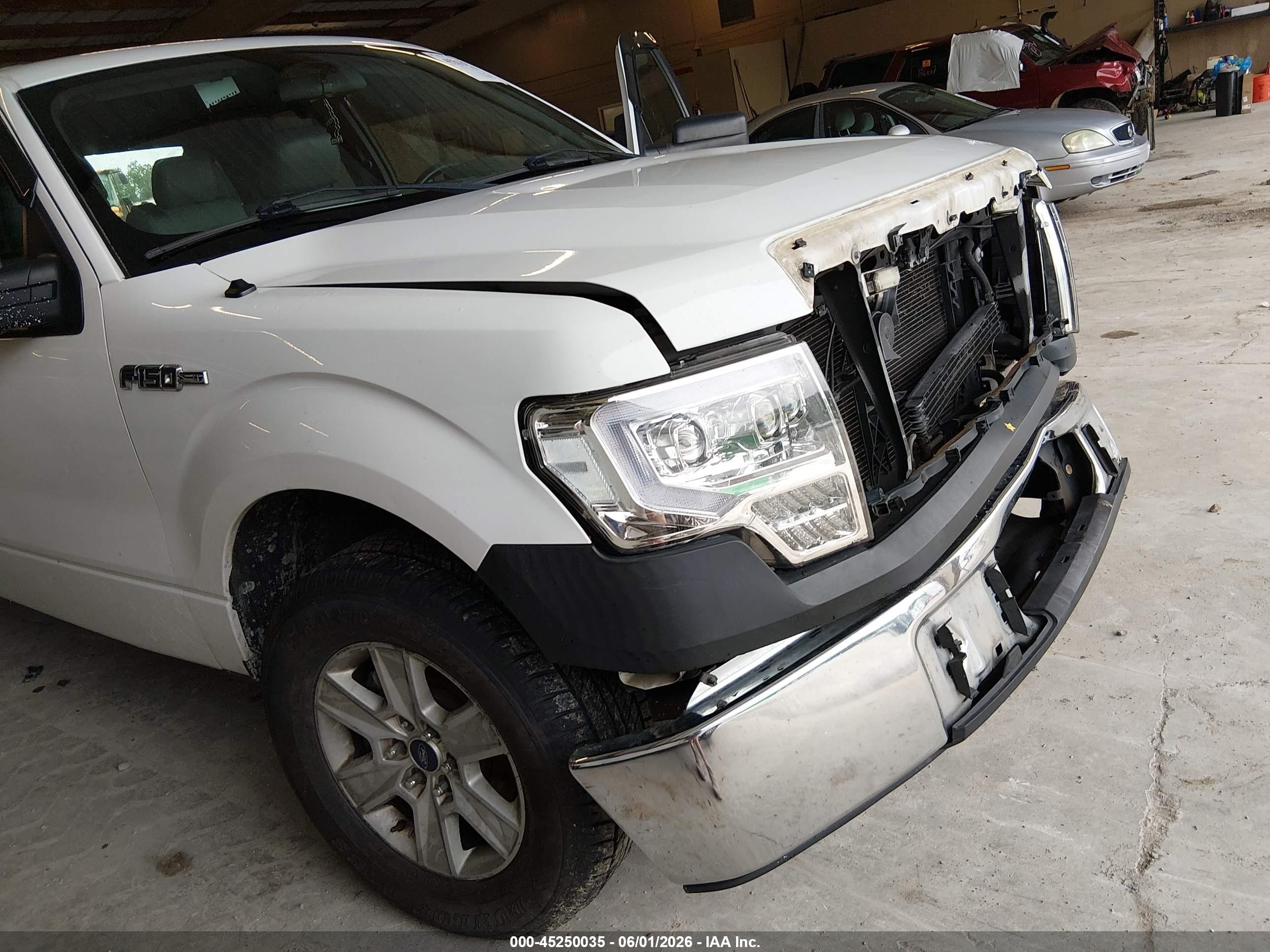 2013 Ford F-150 Xl White vin: 1FTFX1CF1DKD99491