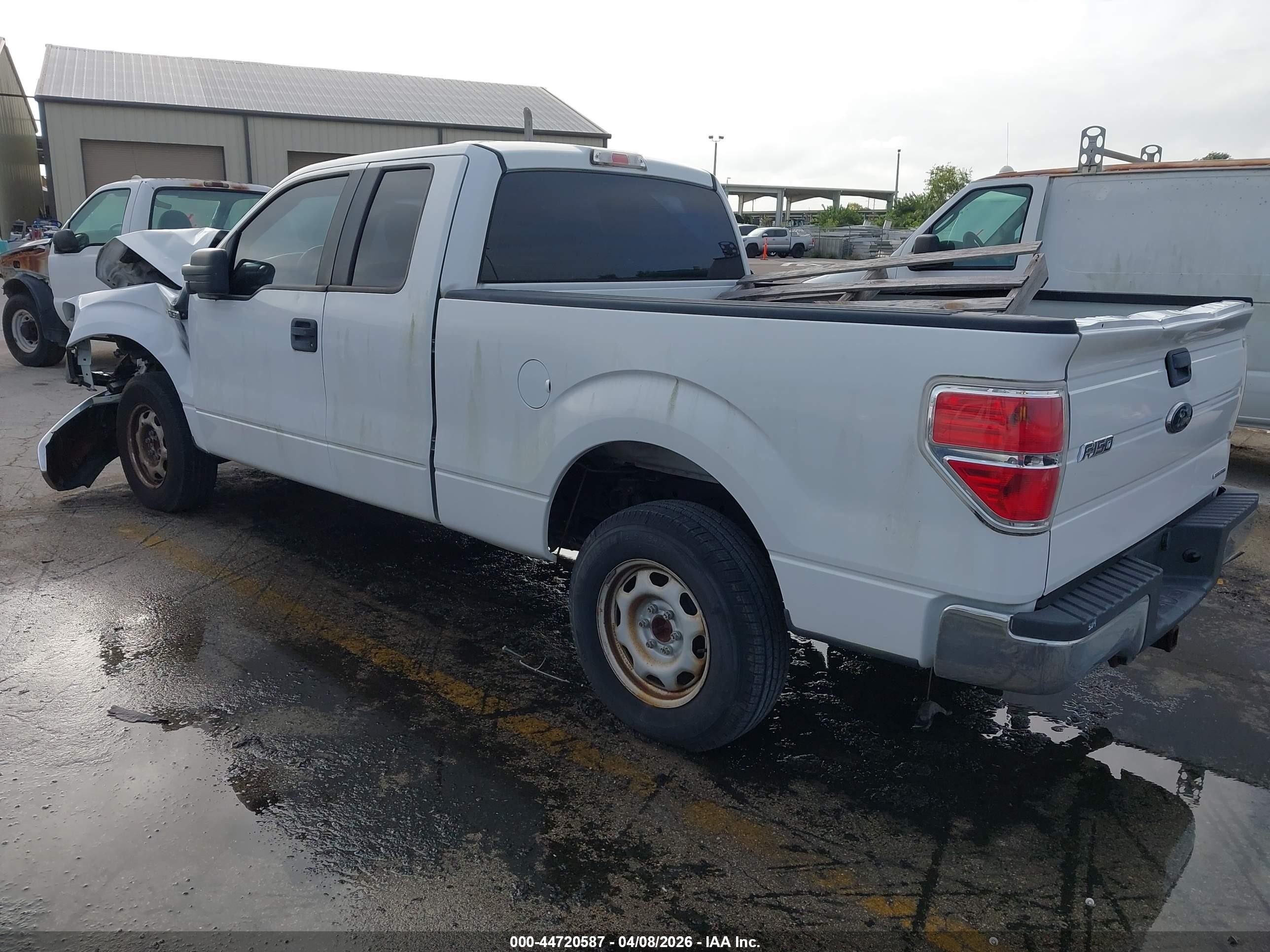 2014 Ford F-150 Xl White vin: 1FTFX1CF1EFB02584