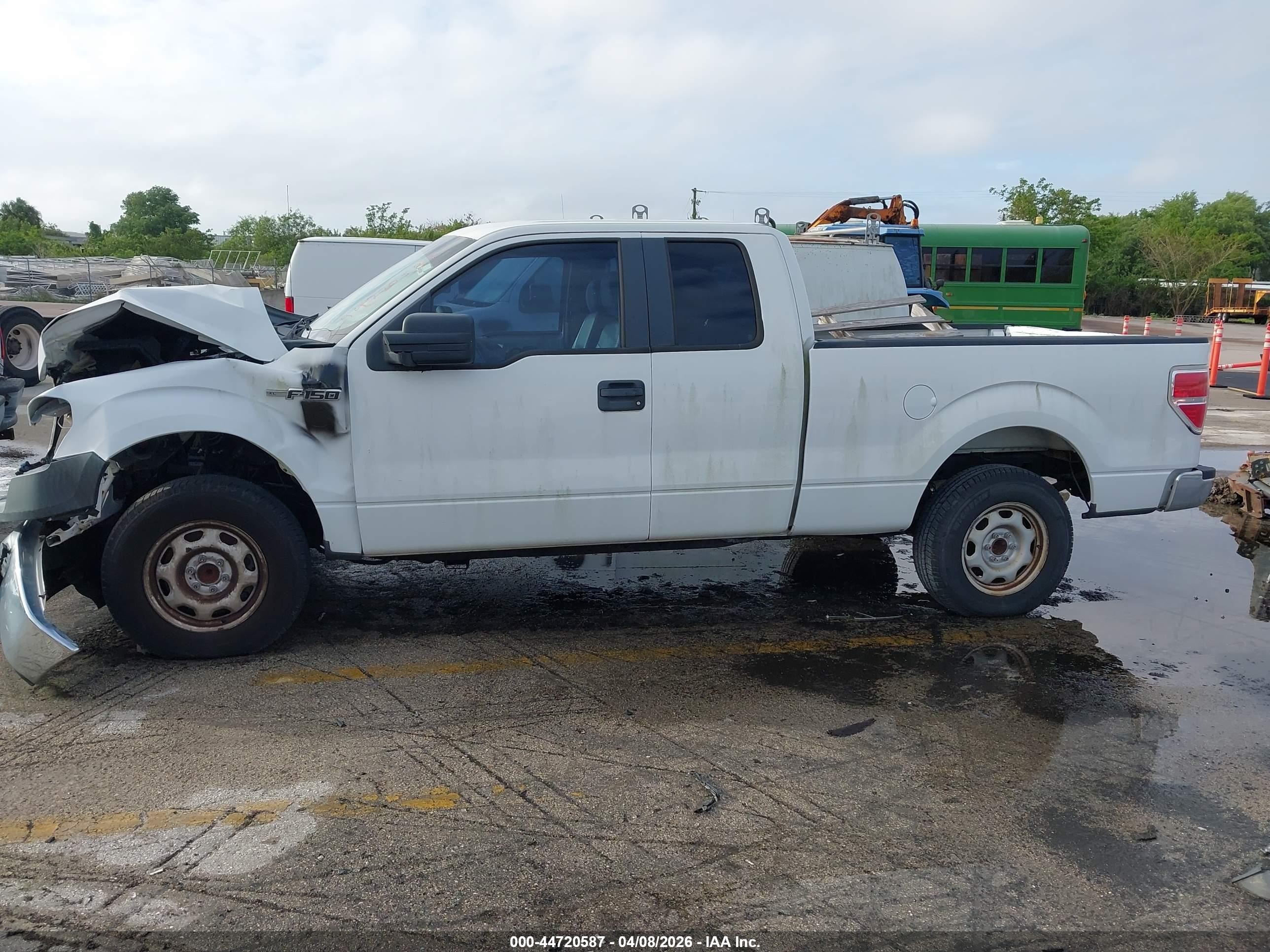 2014 Ford F-150 Xl White vin: 1FTFX1CF1EFB02584
