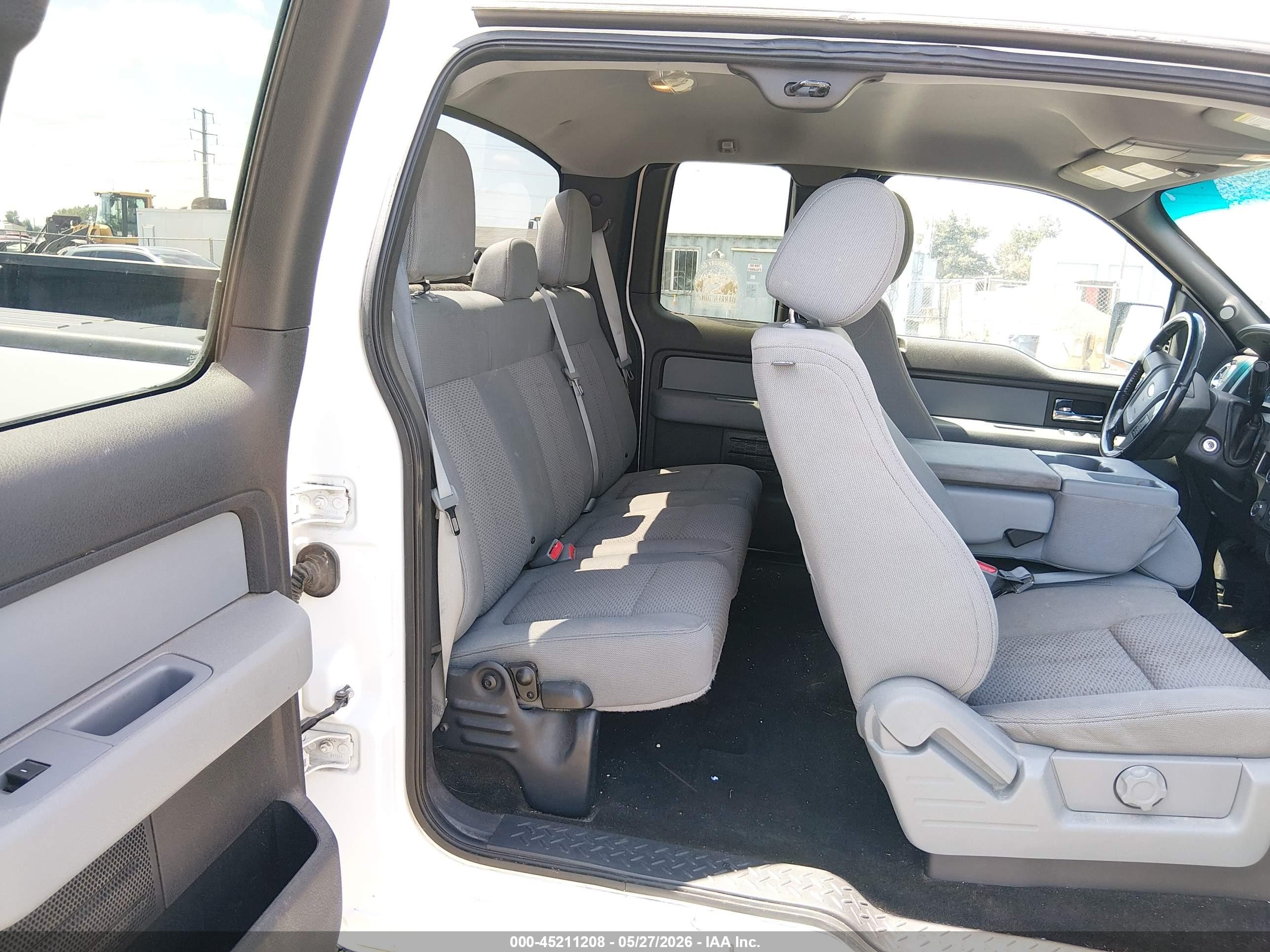2014 Ford F-150 Xlt White vin: 1FTFX1CF1EFC94315