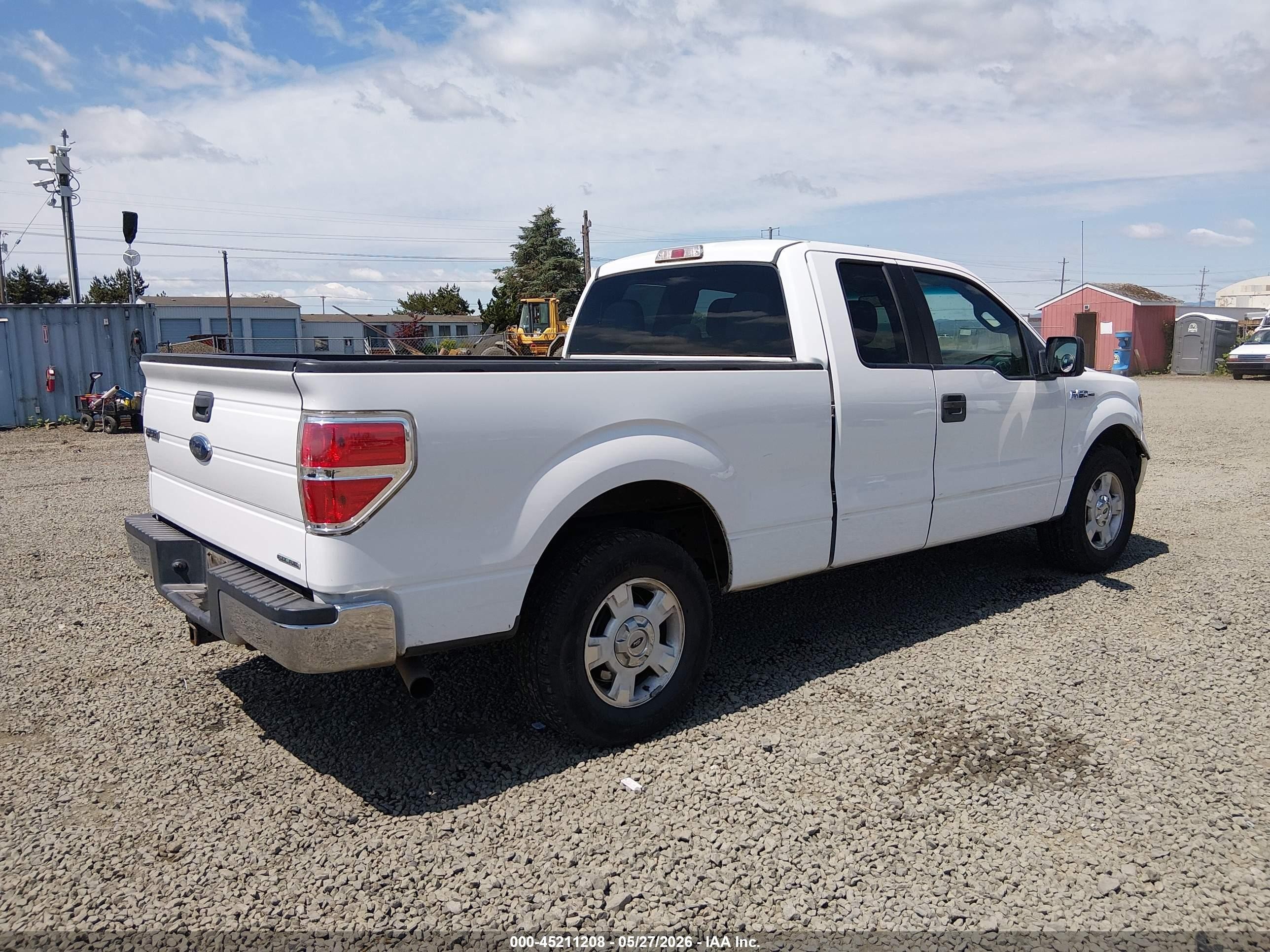 2014 Ford F-150 Xlt White vin: 1FTFX1CF1EFC94315