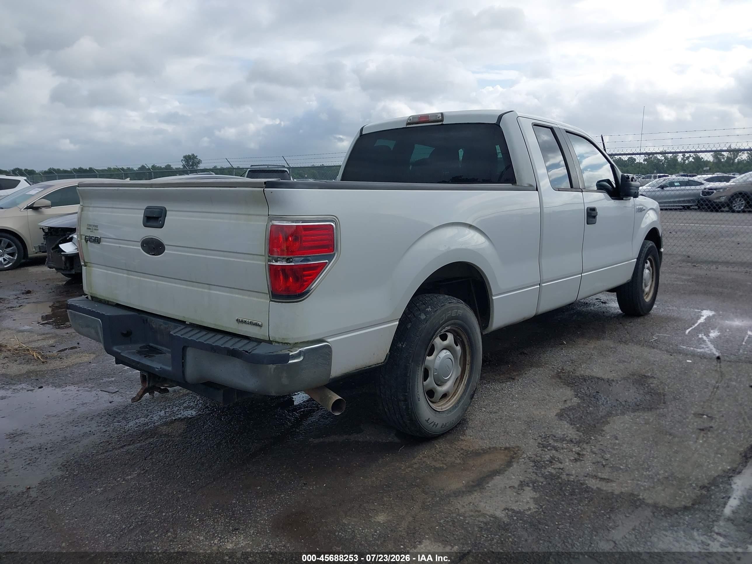 2011 Ford F-150 Xl White vin: 1FTFX1CF2BFA78274