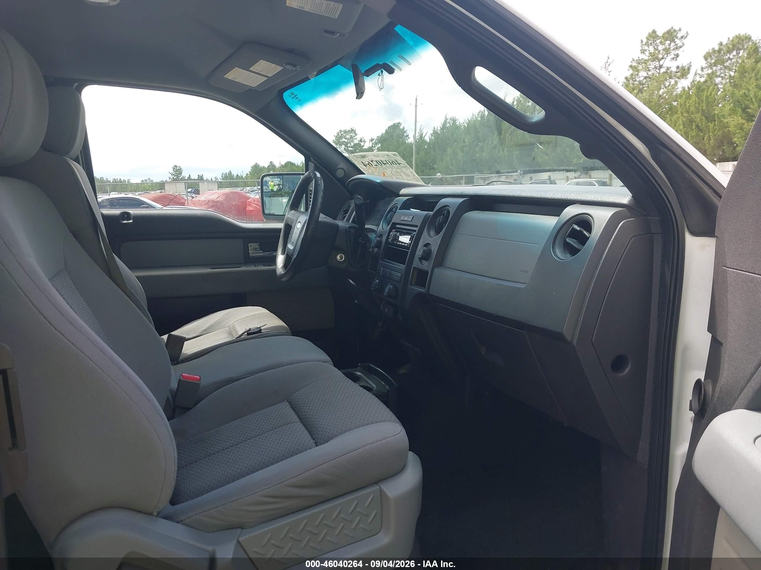 2012 Ford F-150 Xl White vin: 1FTFX1CF2CKD37175