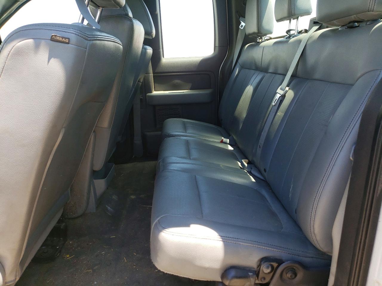 2013 Ford F150 Super Cab White vin: 1FTFX1CF2DKF15040