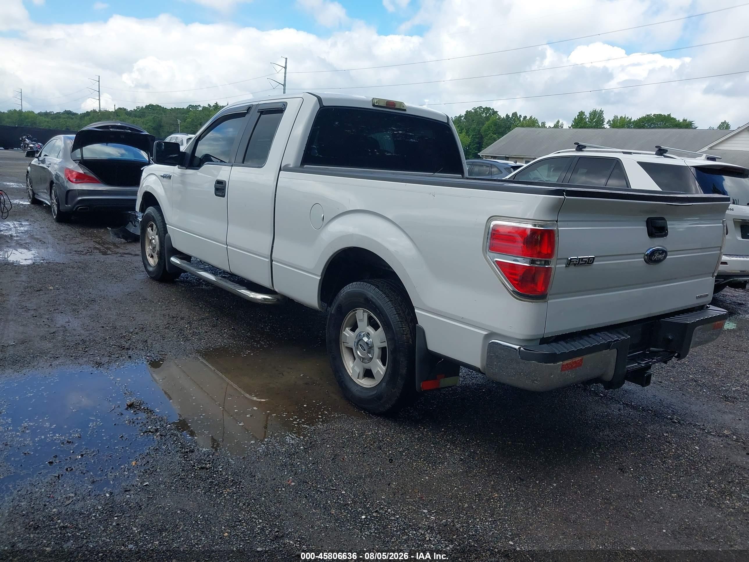 2014 Ford F-150 Xlt White vin: 1FTFX1CF2EKE32273