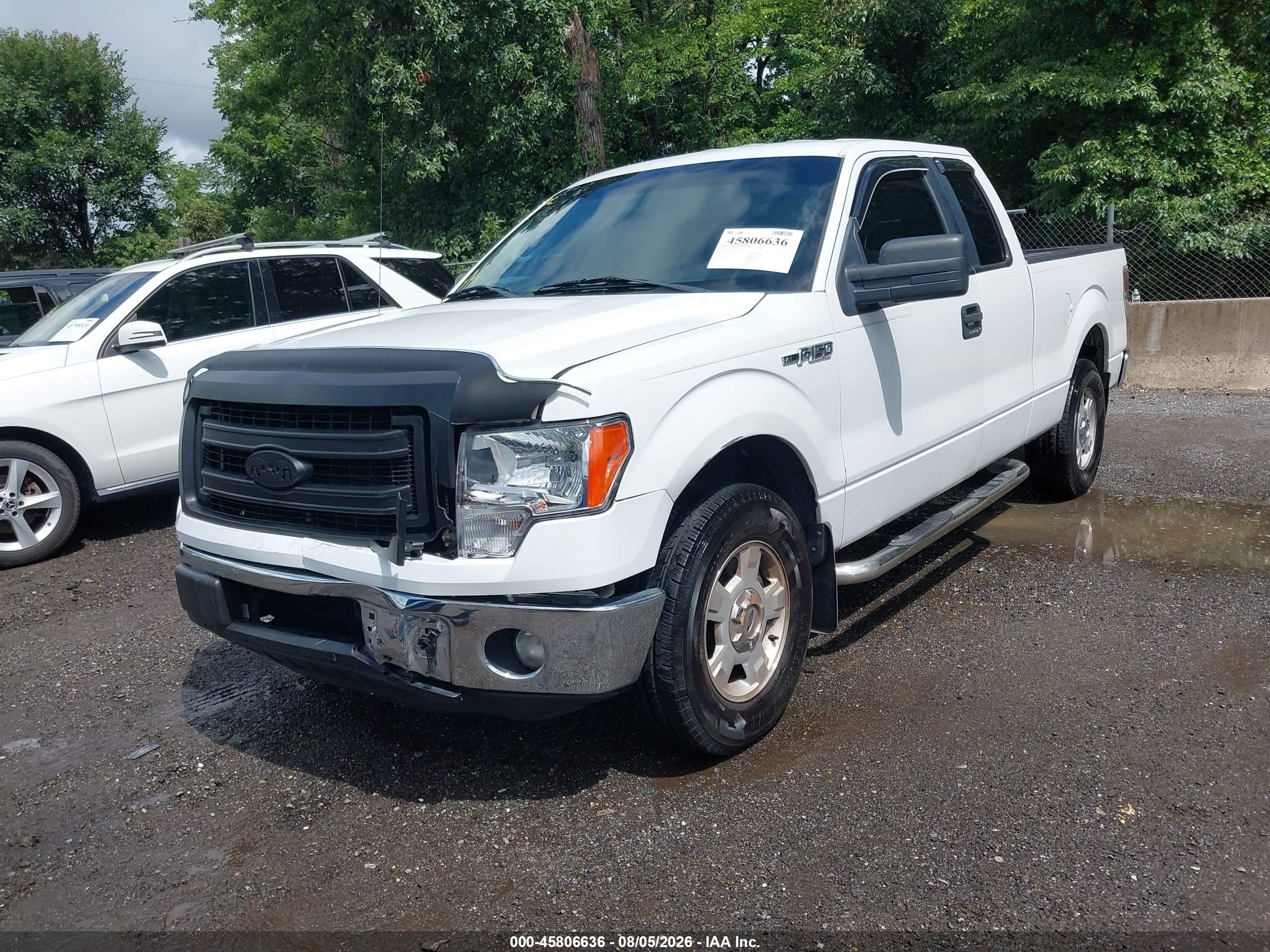 2014 Ford F-150 Xlt White vin: 1FTFX1CF2EKE32273