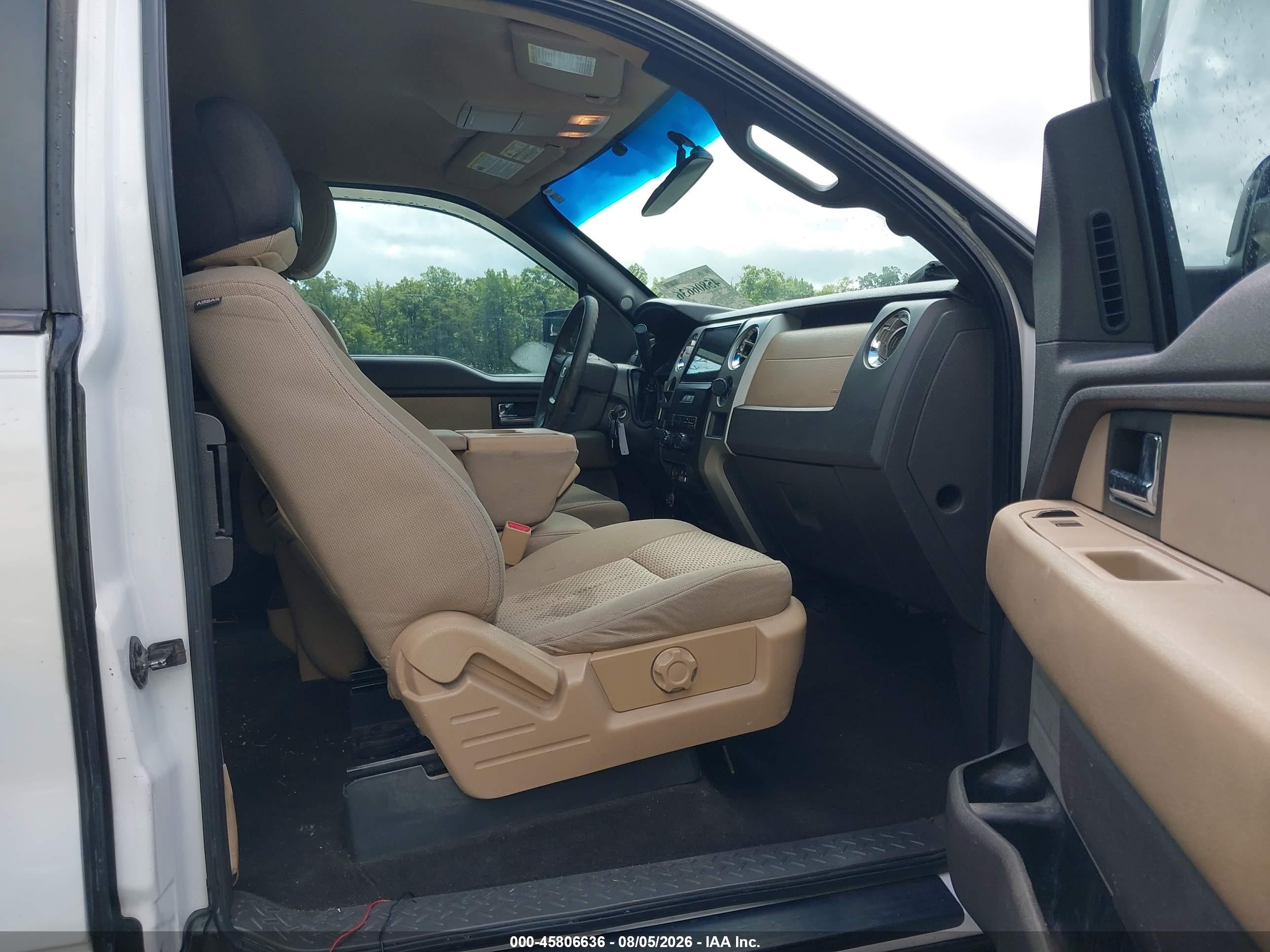 2014 Ford F-150 Xlt White vin: 1FTFX1CF2EKE32273
