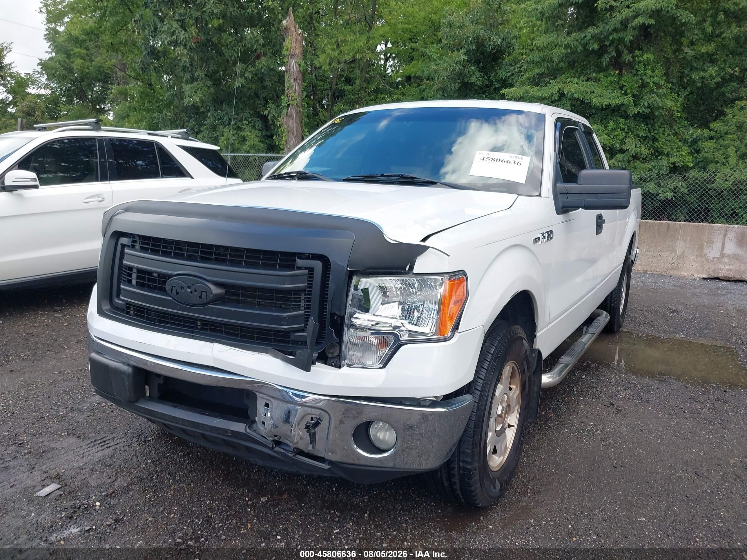 2014 Ford F-150 Xlt White vin: 1FTFX1CF2EKE32273