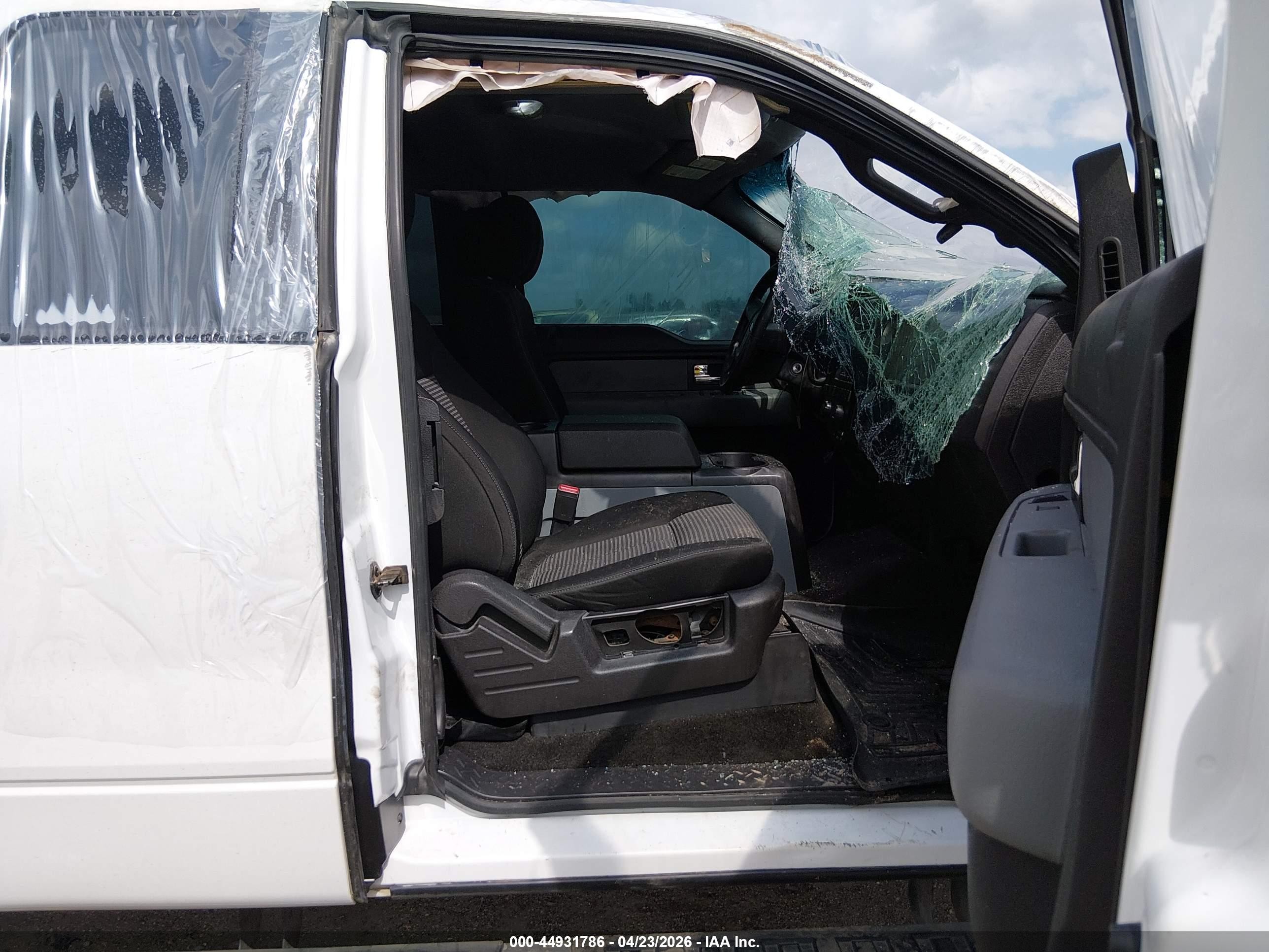 2014 Ford F-150 Stx Белый vin: 1FTFX1CF2EKF90306
