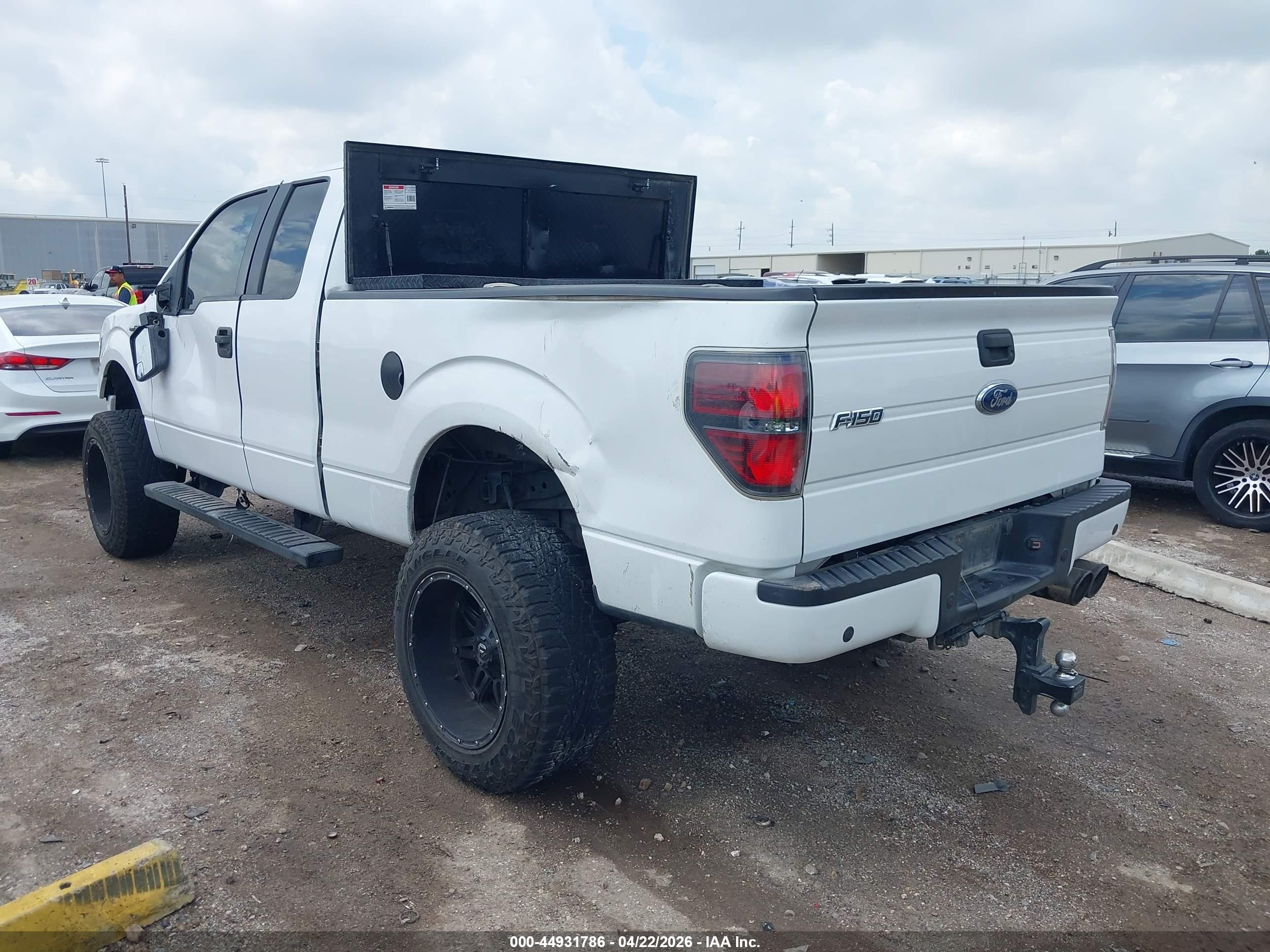 2014 Ford F-150 Stx Белый vin: 1FTFX1CF2EKF90306