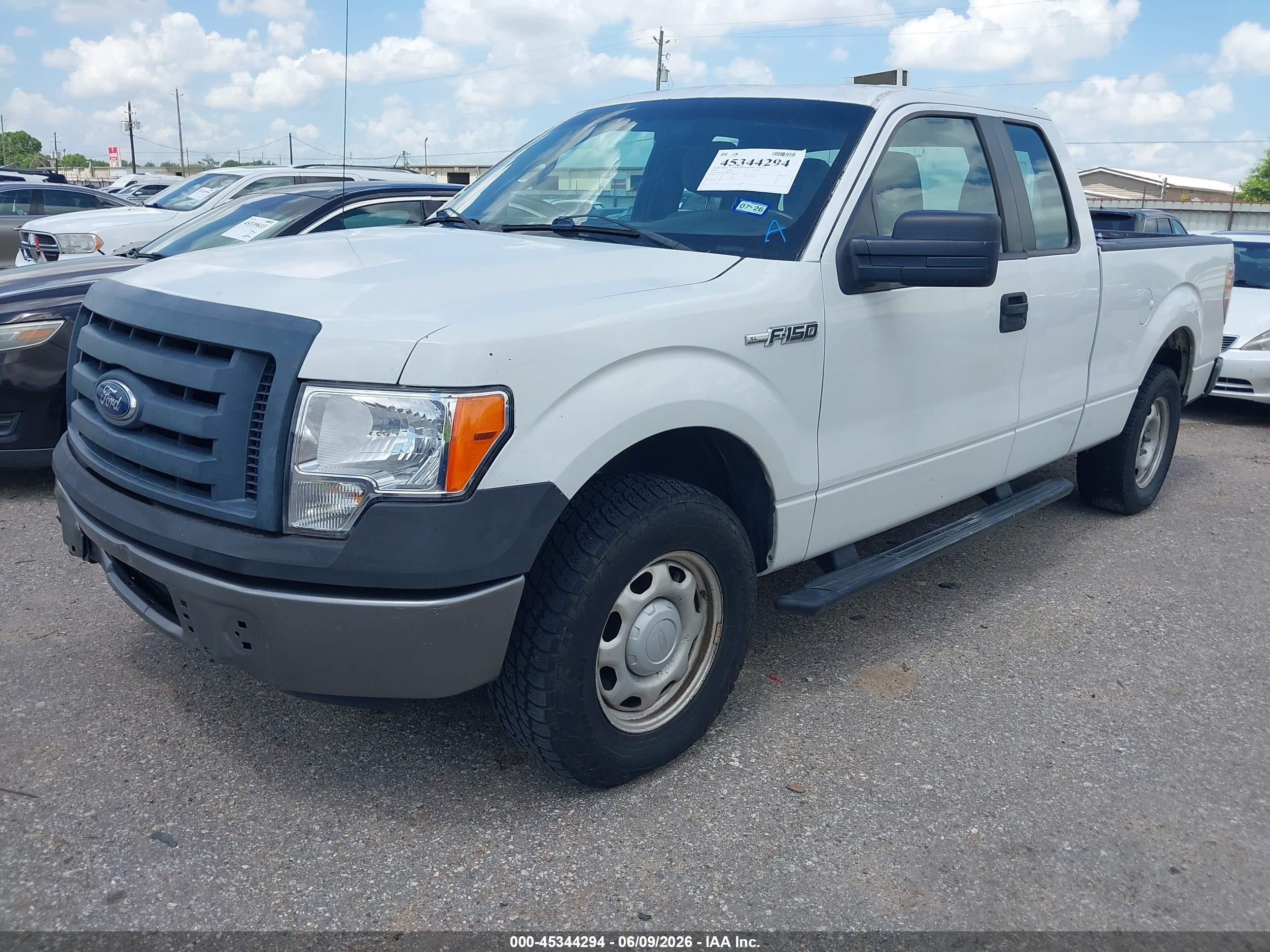 2011 Ford F-150 Xl White vin: 1FTFX1CF3BKD95150