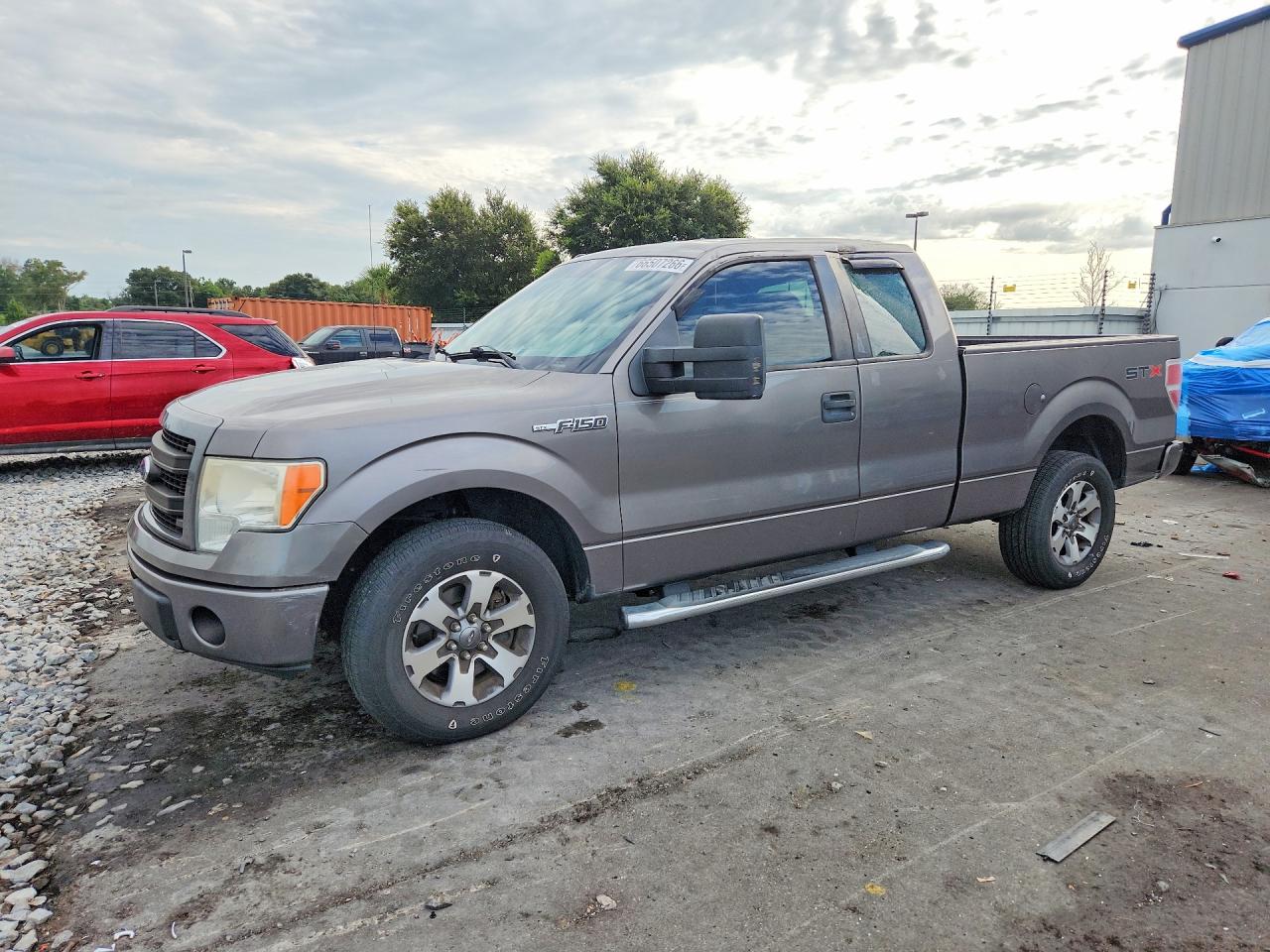 2013 Ford F150 Super Cab Gray vin: 1FTFX1CF3DFA58215