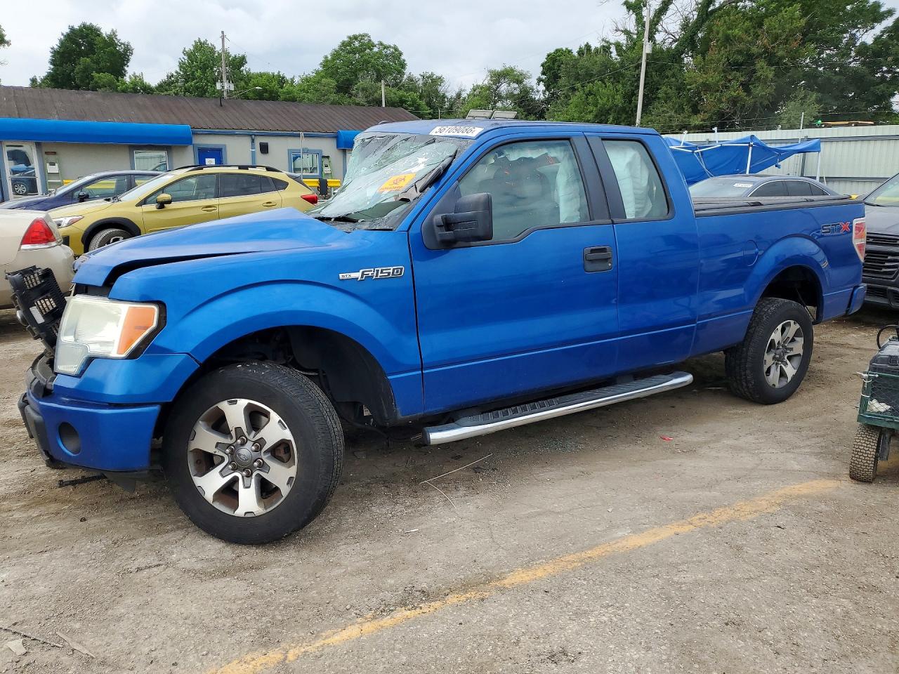 2013 Ford F150 Super Cab Blue vin: 1FTFX1CF3DFE03629