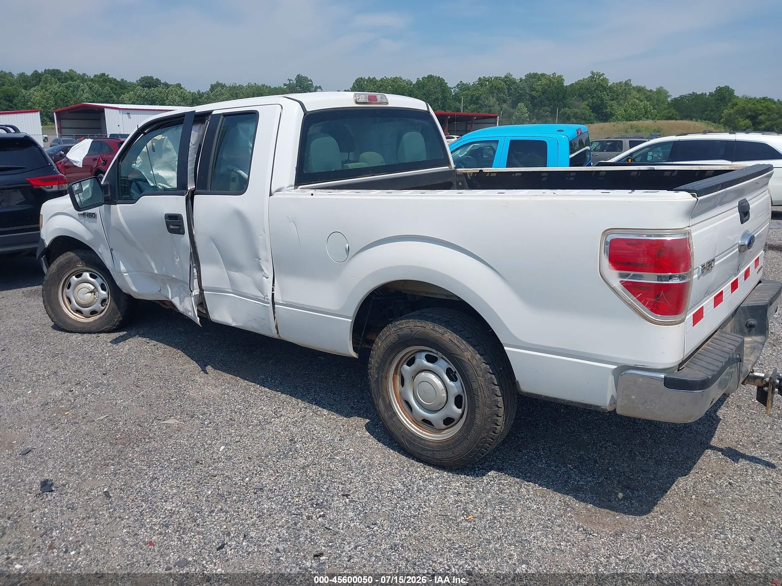 2014 Ford F-150 Xl White vin: 1FTFX1CF3EKD95850