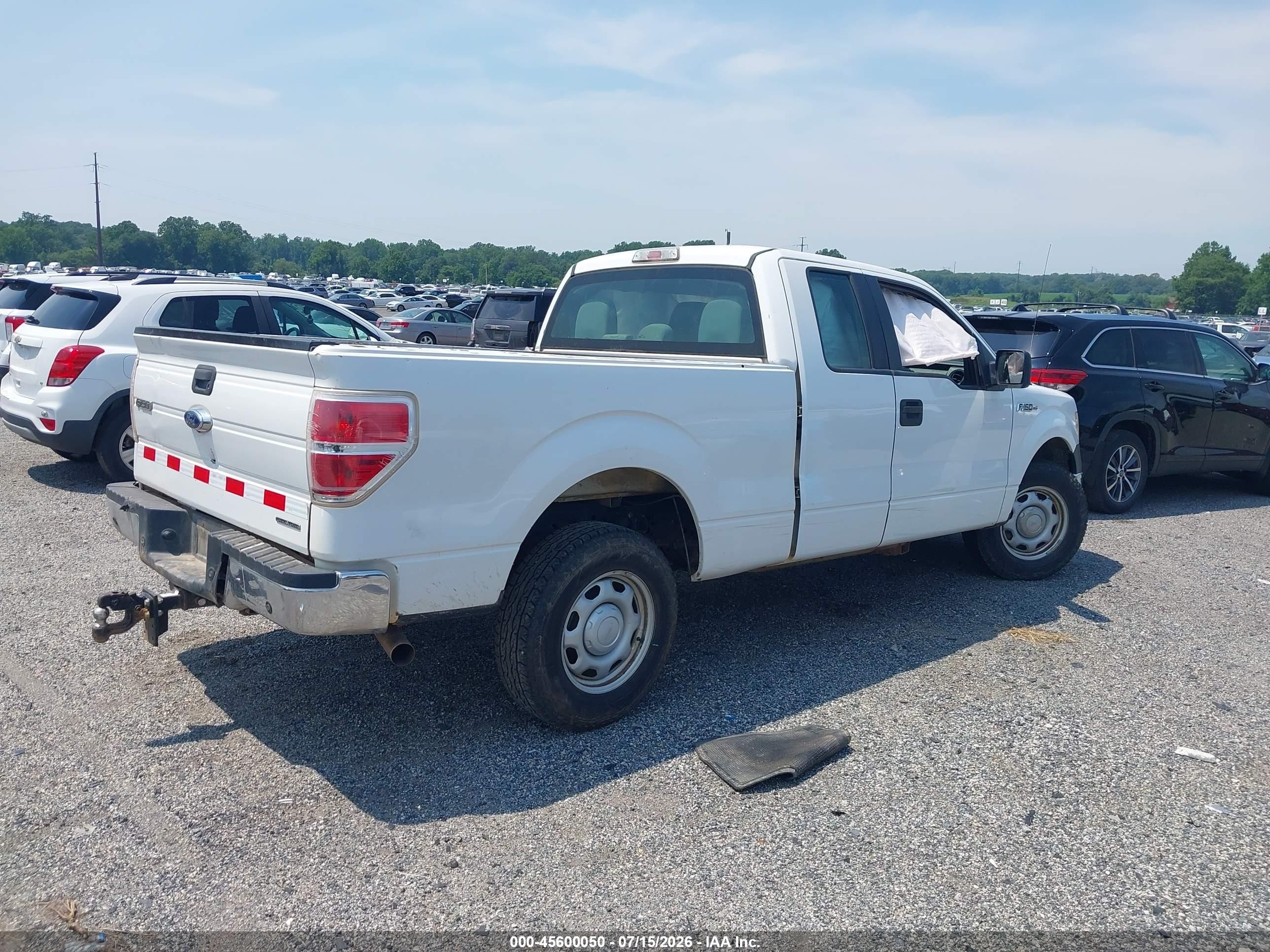 2014 Ford F-150 Xl White vin: 1FTFX1CF3EKD95850
