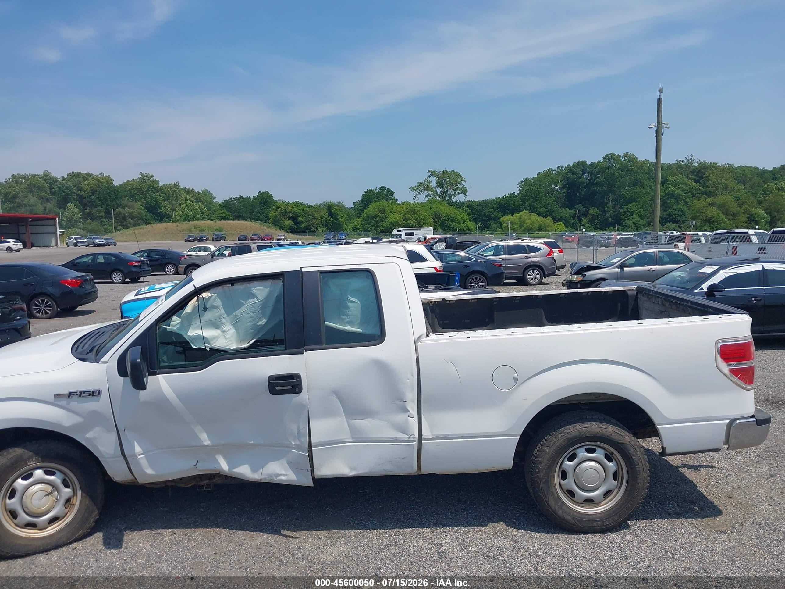 2014 Ford F-150 Xl White vin: 1FTFX1CF3EKD95850