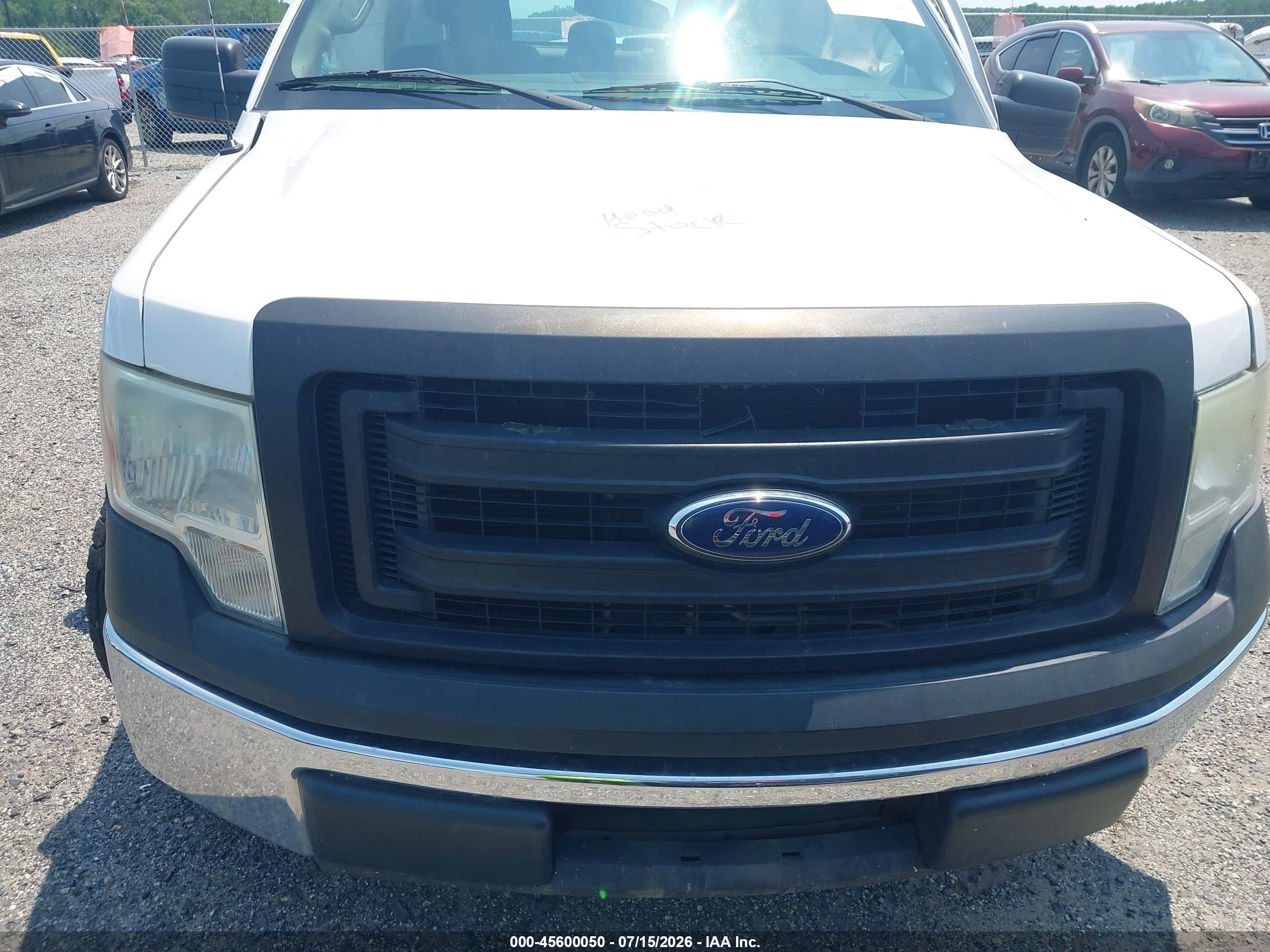 2014 Ford F-150 Xl White vin: 1FTFX1CF3EKD95850