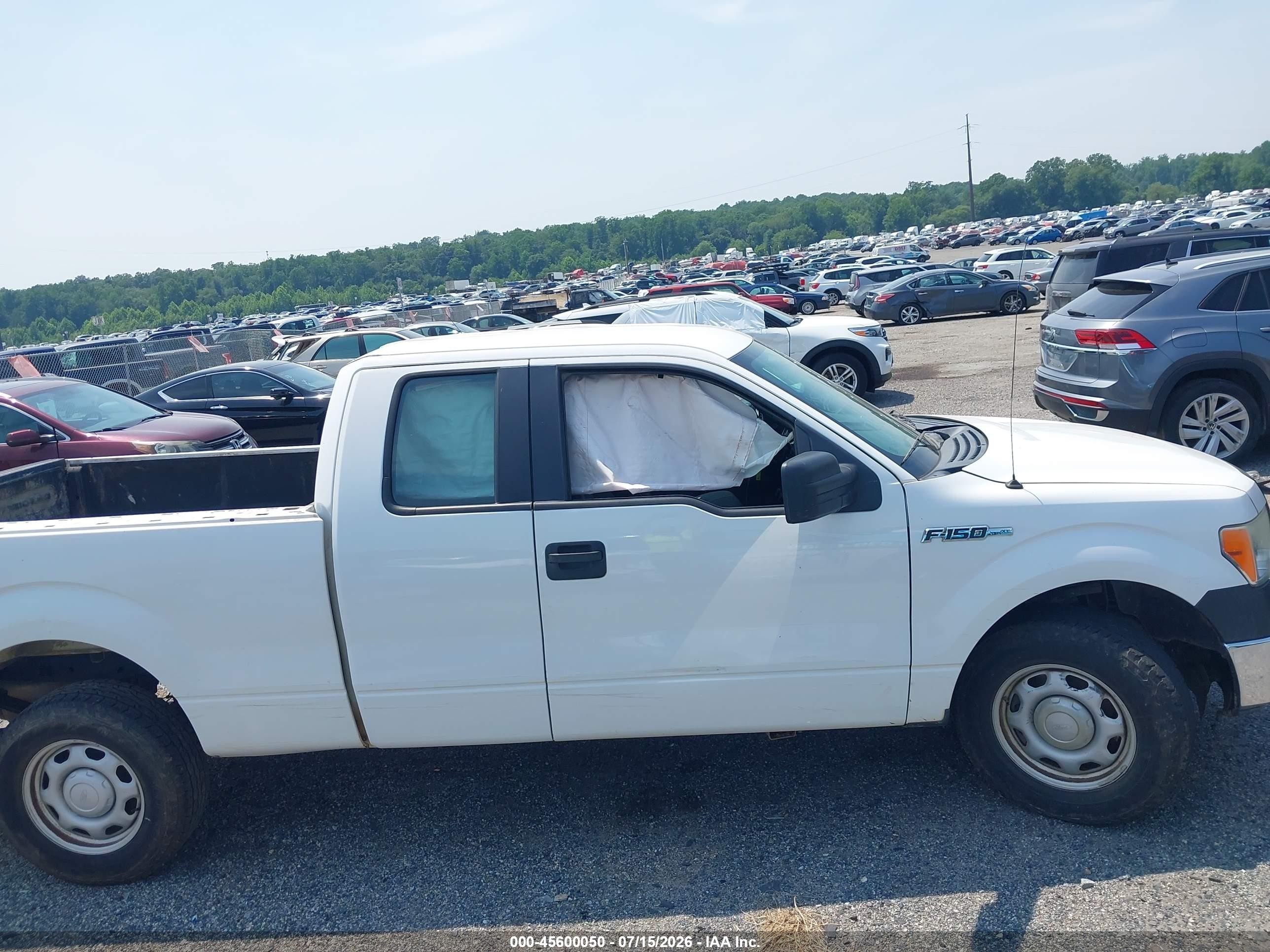 2014 Ford F-150 Xl White vin: 1FTFX1CF3EKD95850