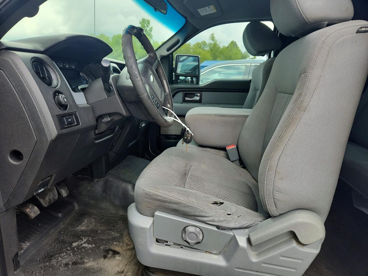 2014 Ford F150 Super Cab Gray vin: 1FTFX1CF3EKG10658