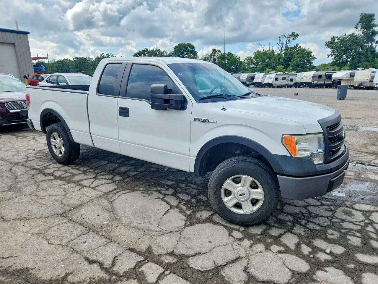 2014 Ford F150 Super Cab Gray vin: 1FTFX1CF3EKG10658
