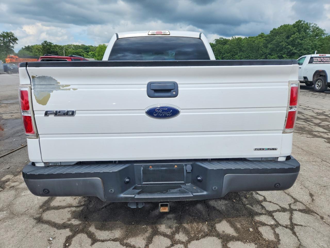 2014 Ford F150 Super Cab Gray vin: 1FTFX1CF3EKG10658