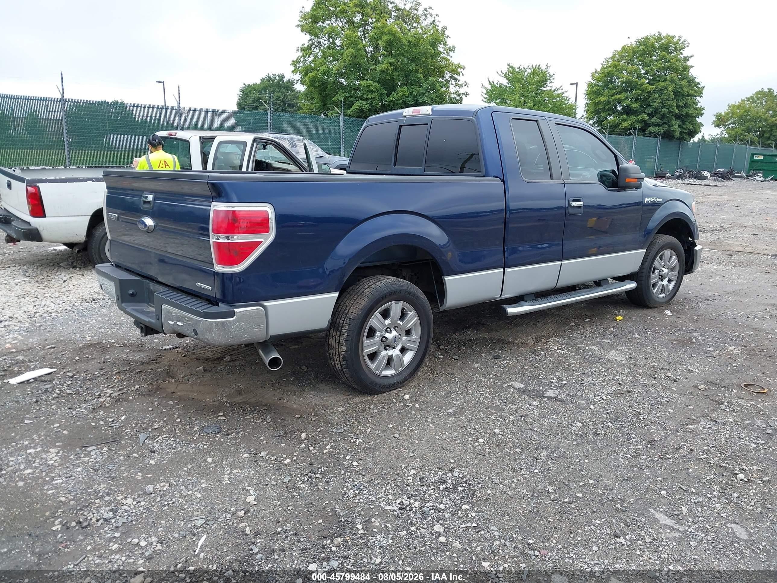 2011 Ford F-150 Xlt Синий vin: 1FTFX1CF5BFC56243