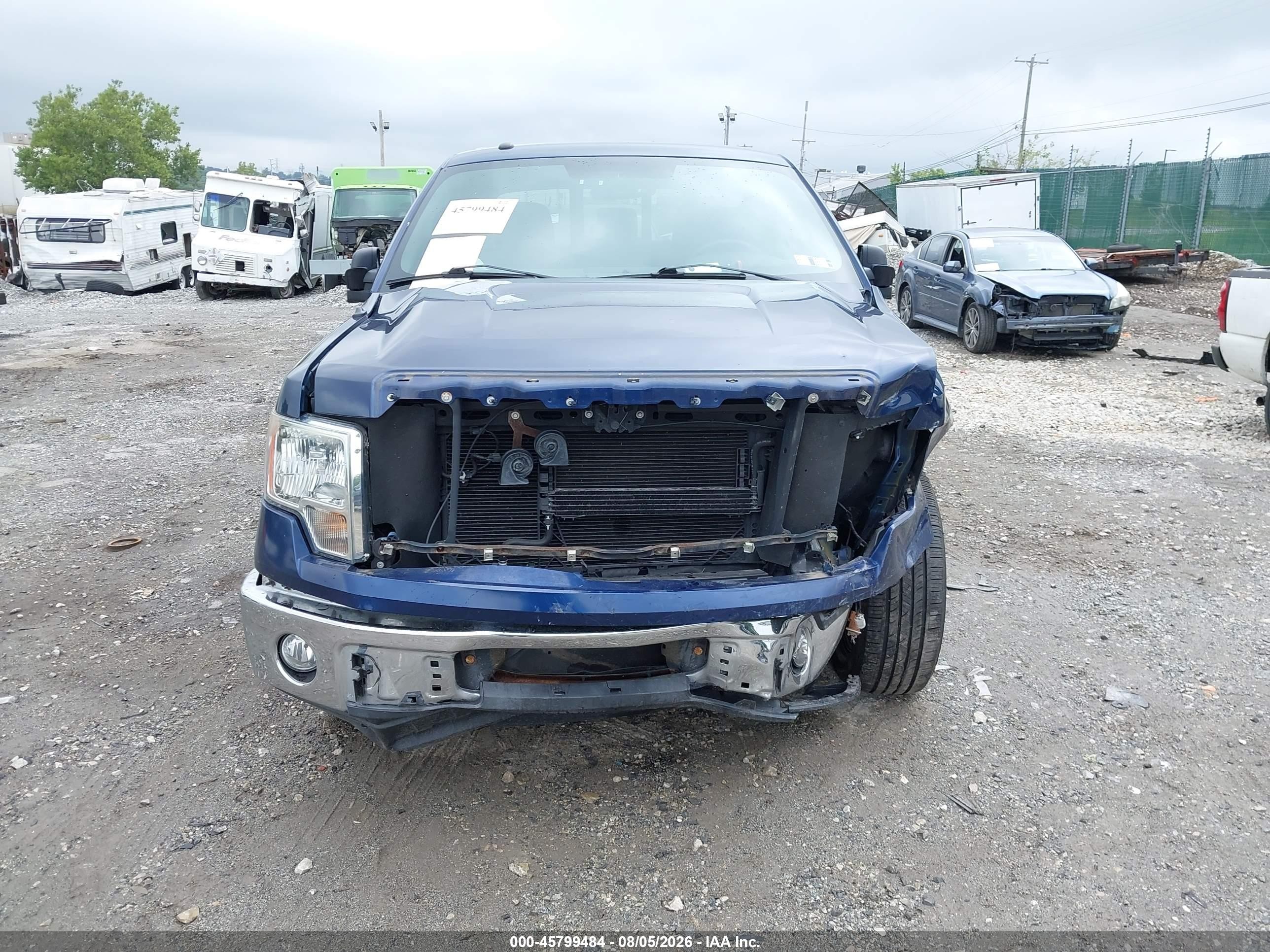 2011 Ford F-150 Xlt Синий vin: 1FTFX1CF5BFC56243