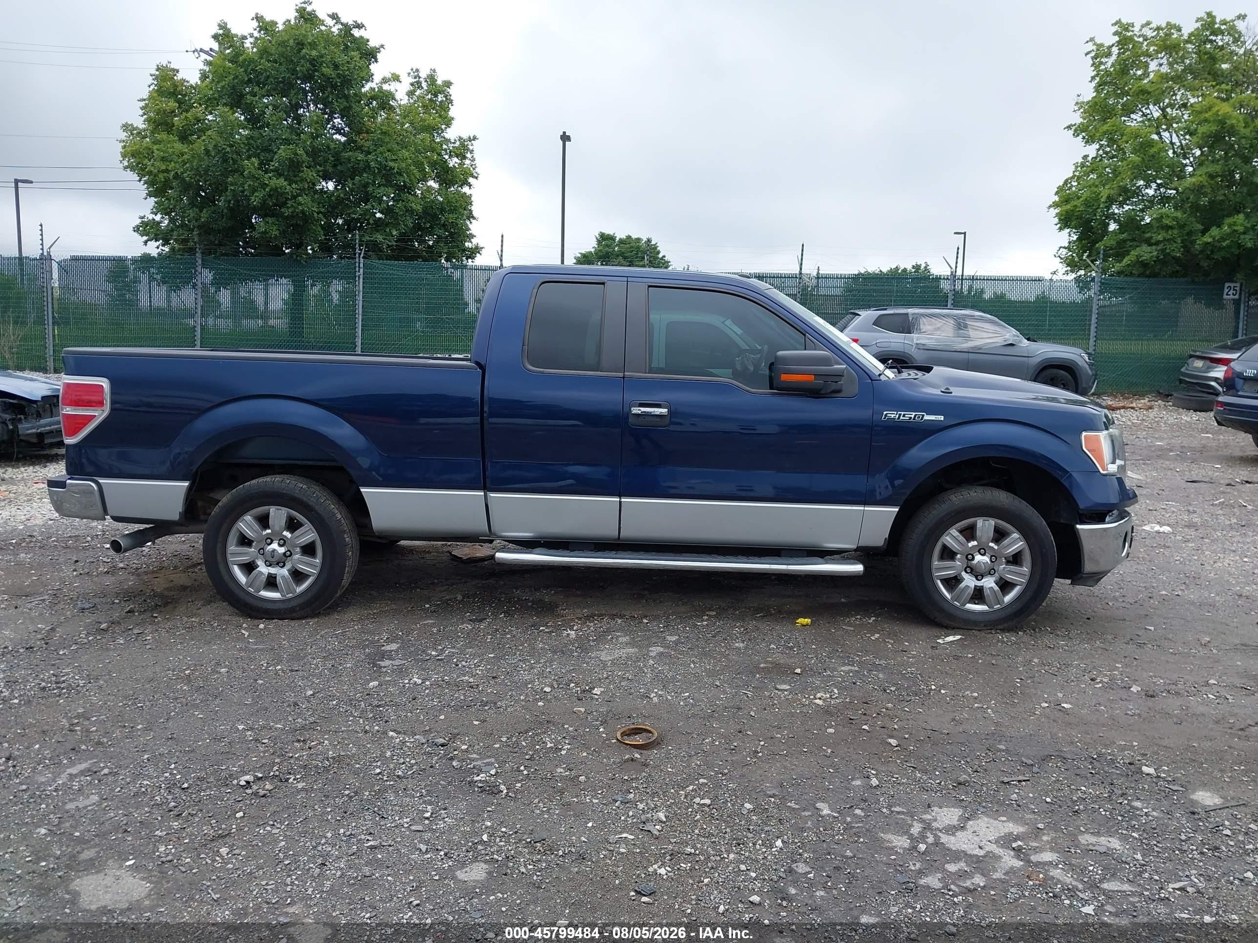 2011 Ford F-150 Xlt Синий vin: 1FTFX1CF5BFC56243