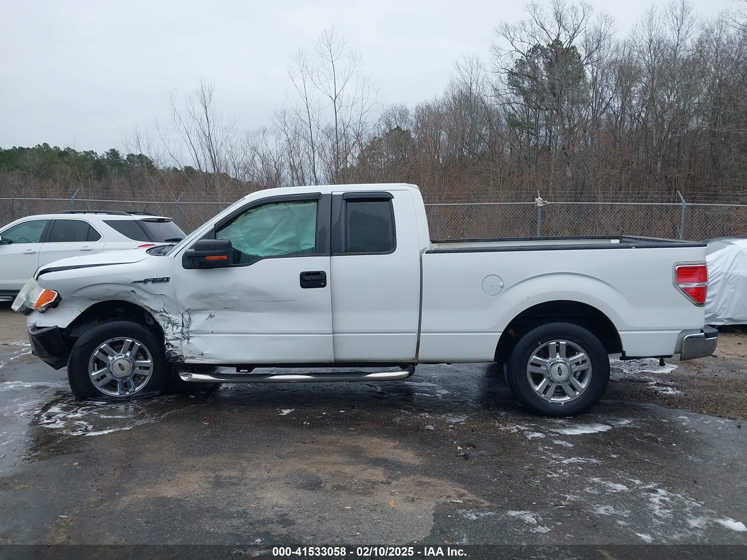 2011 Ford F-150 Xlt White vin: 1FTFX1CF5BKD08008