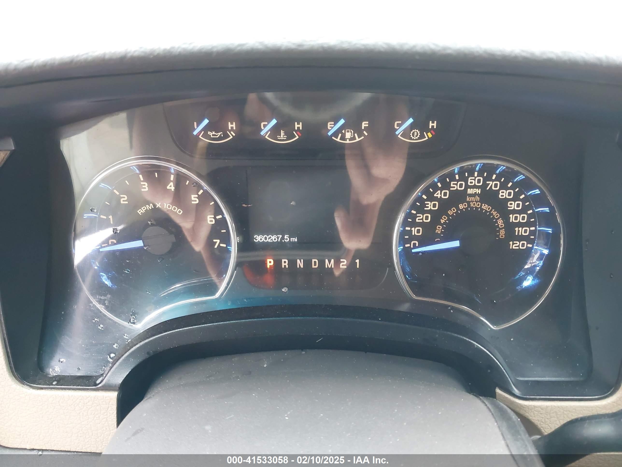 2011 Ford F-150 Xlt White vin: 1FTFX1CF5BKD08008
