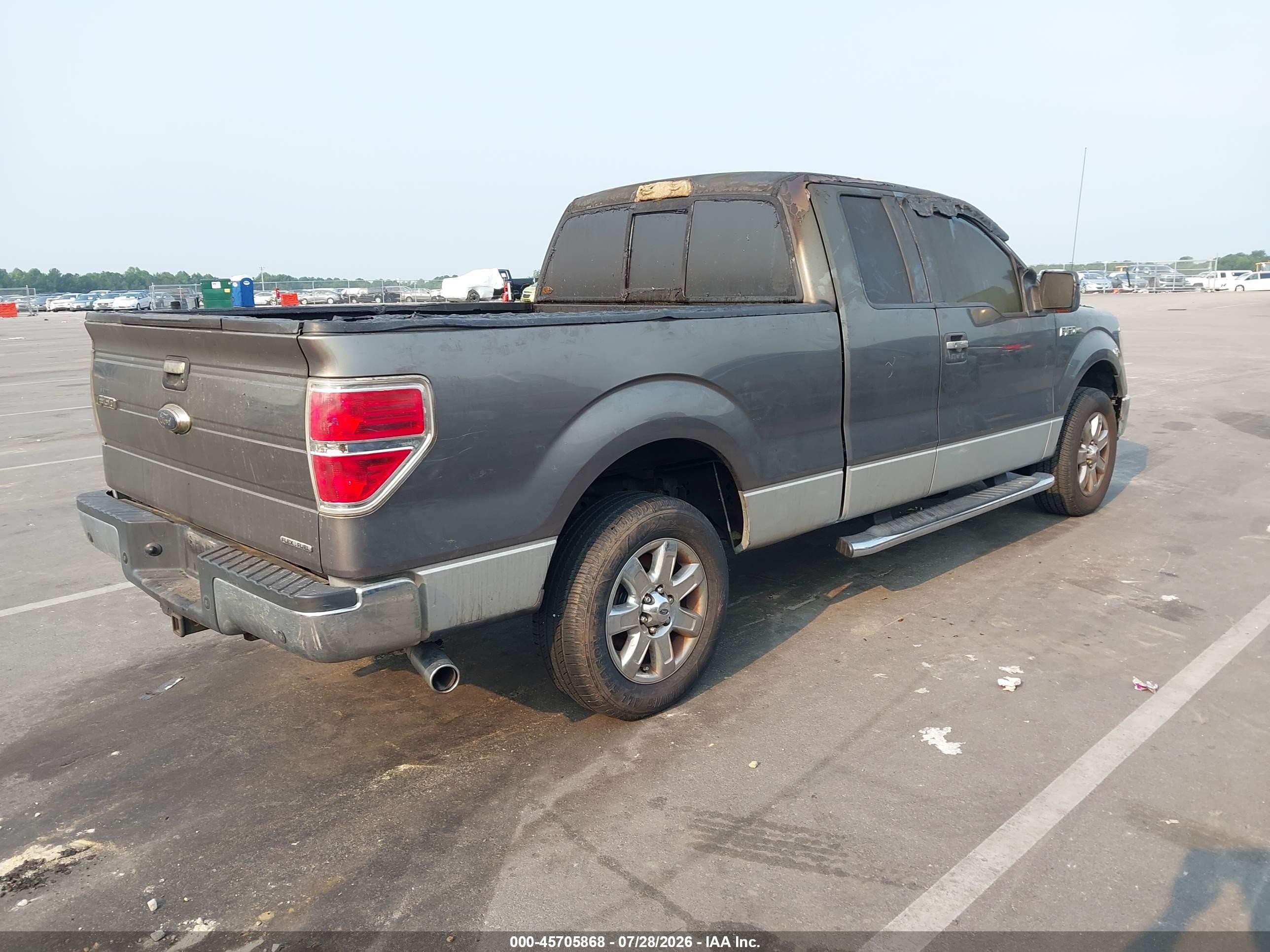2013 Ford F-150 Xlt Silver vin: 1FTFX1CF5DFA72472