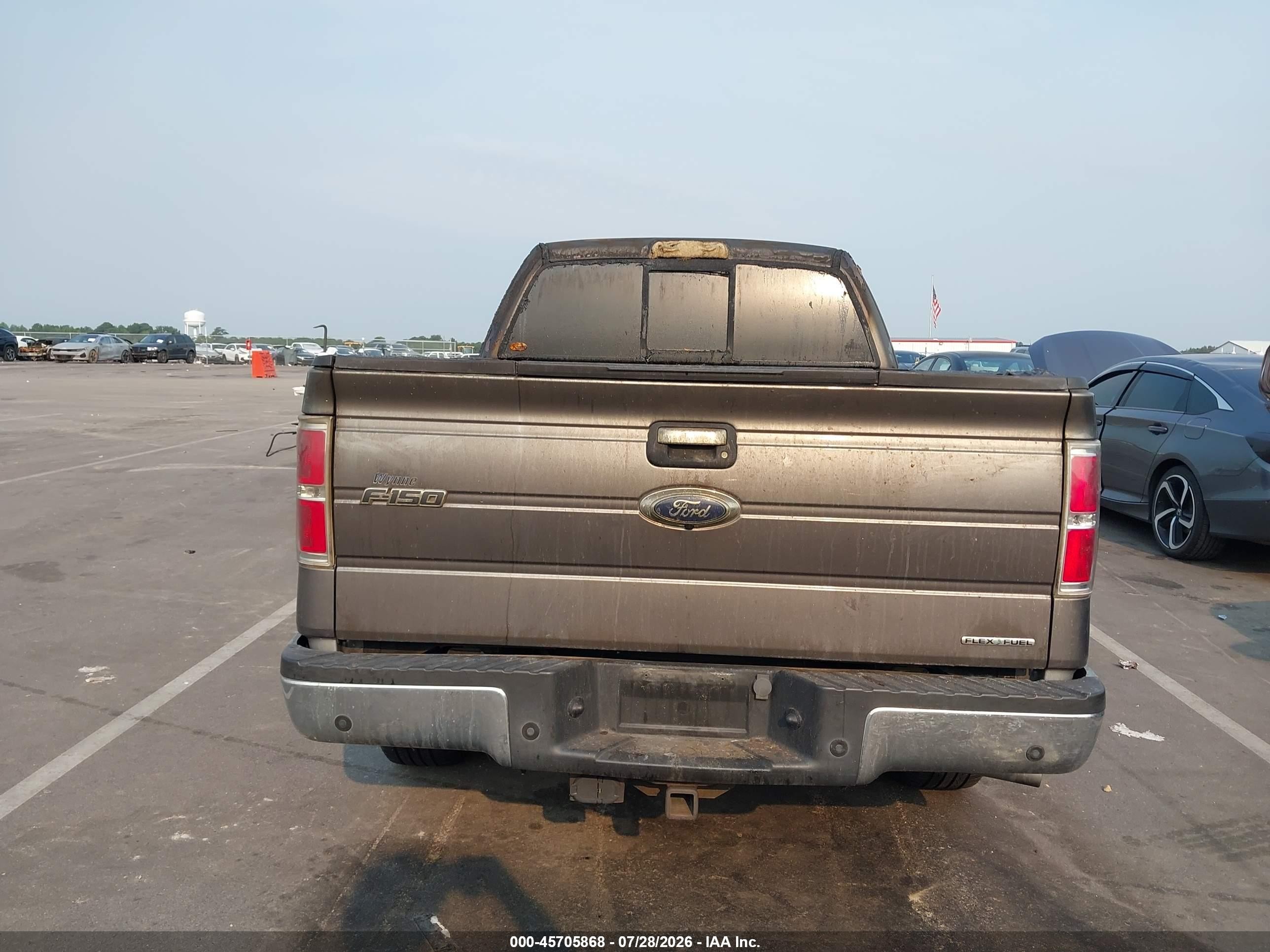 2013 Ford F-150 Xlt Silver vin: 1FTFX1CF5DFA72472