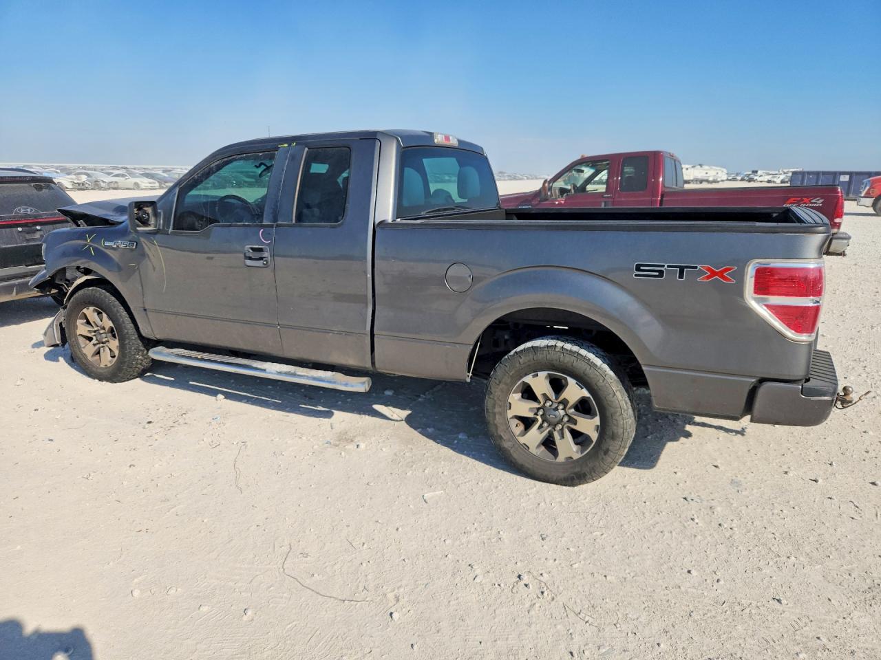 2013 Ford F150 Super Cab Gray vin: 1FTFX1CF5DFD81925