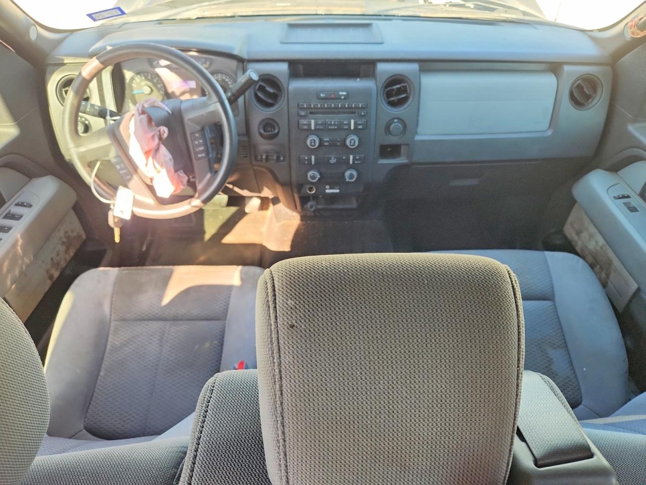 2013 Ford F150 Super Cab Gray vin: 1FTFX1CF5DFD81925