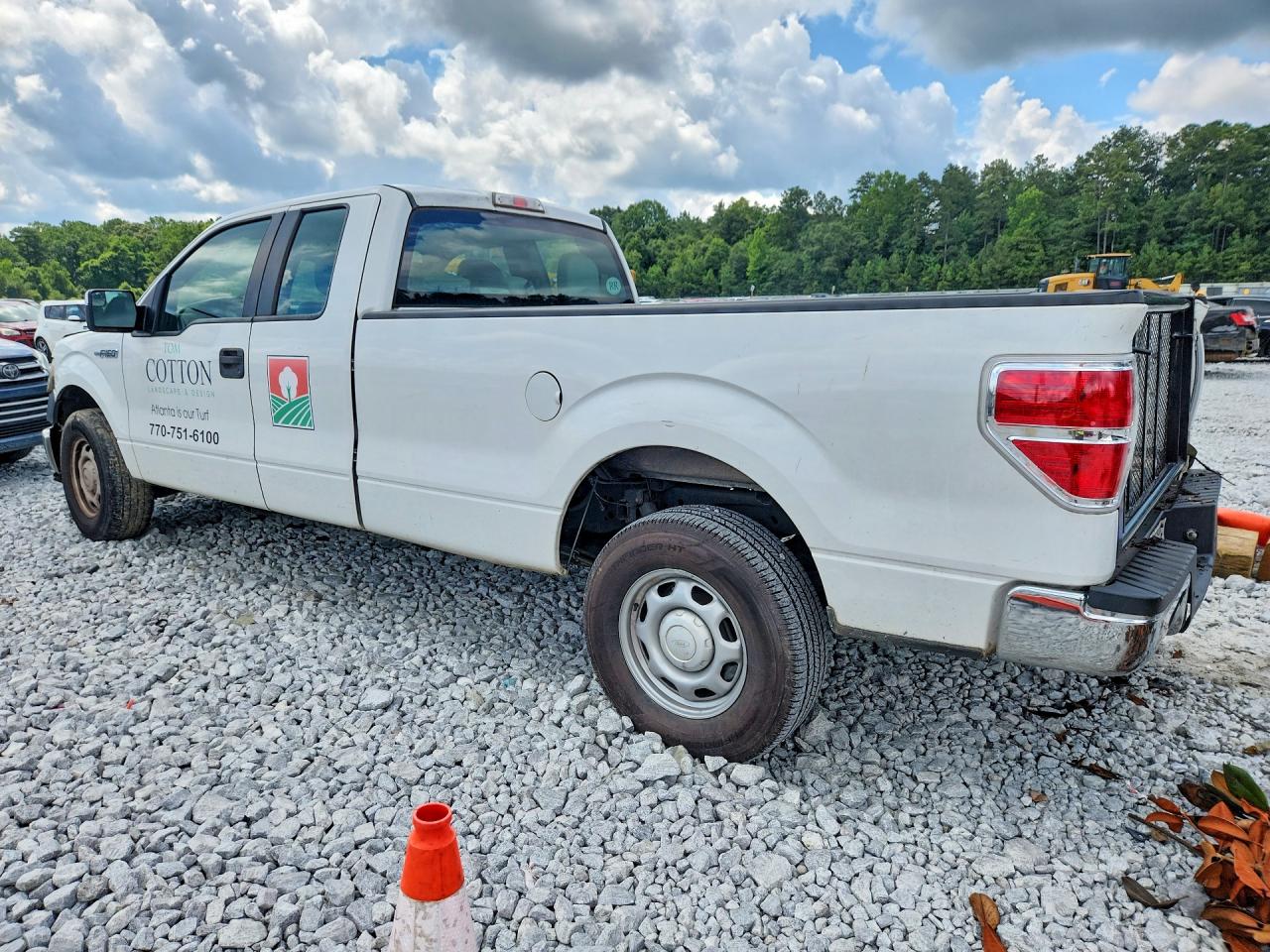 2013 Ford F150 Super Cab White vin: 1FTFX1CF5DKD50956