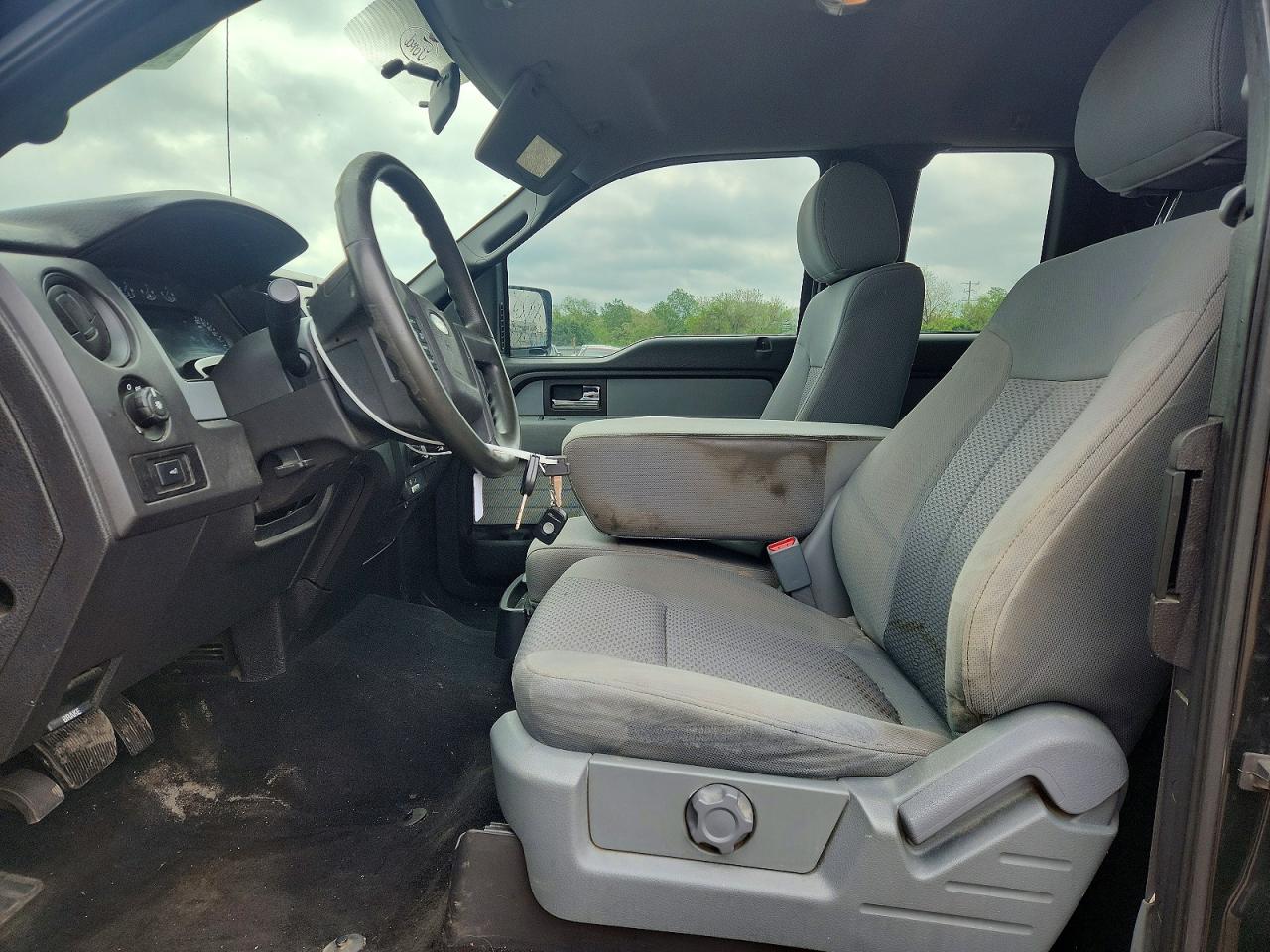 2013 Ford F150 Super Cab Black vin: 1FTFX1CF5DKD76862