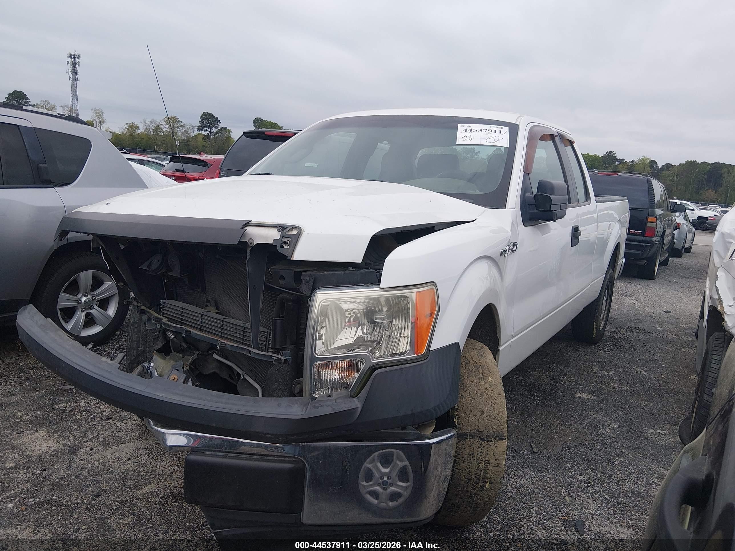 2014 Ford F-150 Xl White vin: 1FTFX1CF5EFD03663