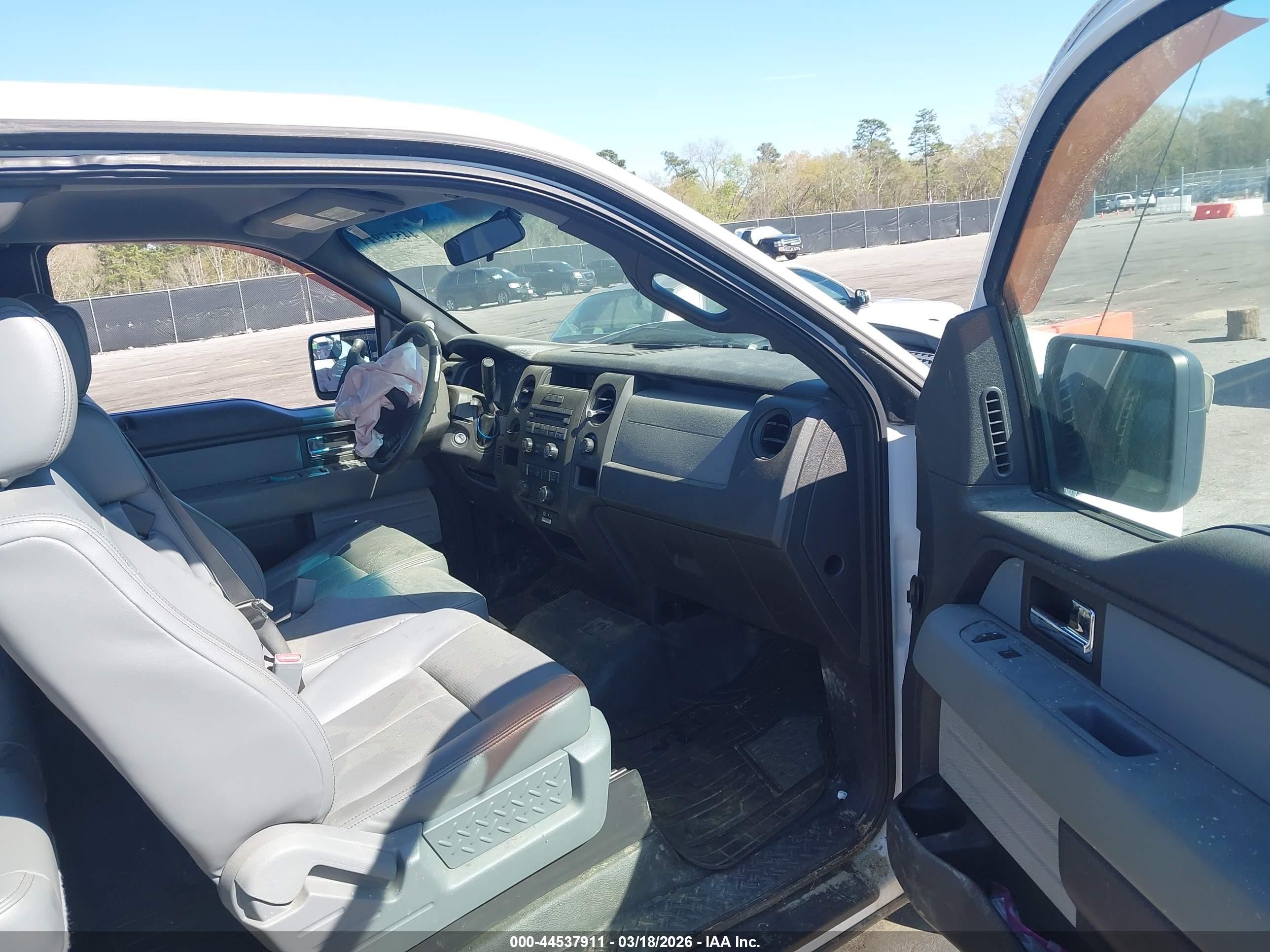 2014 Ford F-150 Xl White vin: 1FTFX1CF5EFD03663