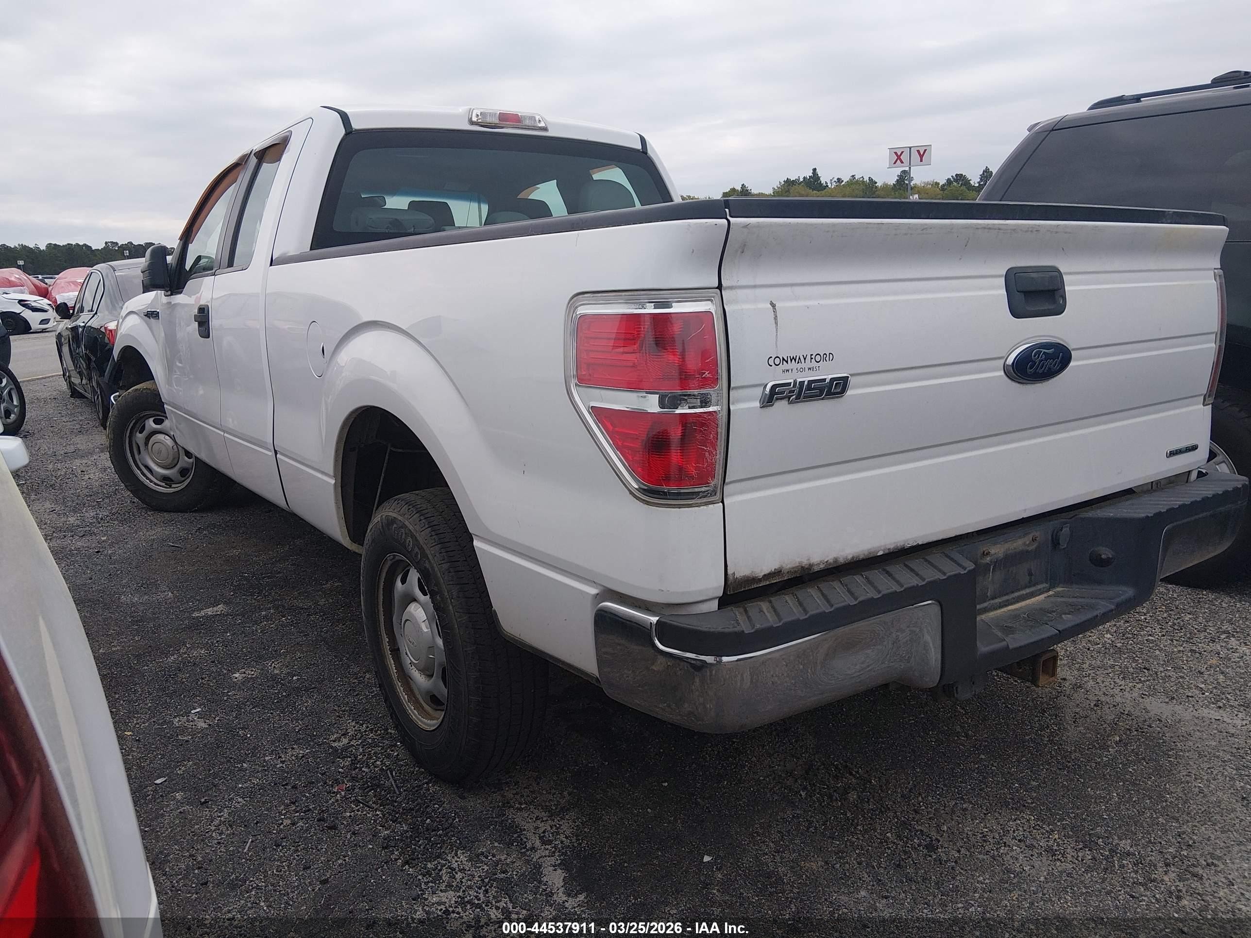 2014 Ford F-150 Xl White vin: 1FTFX1CF5EFD03663