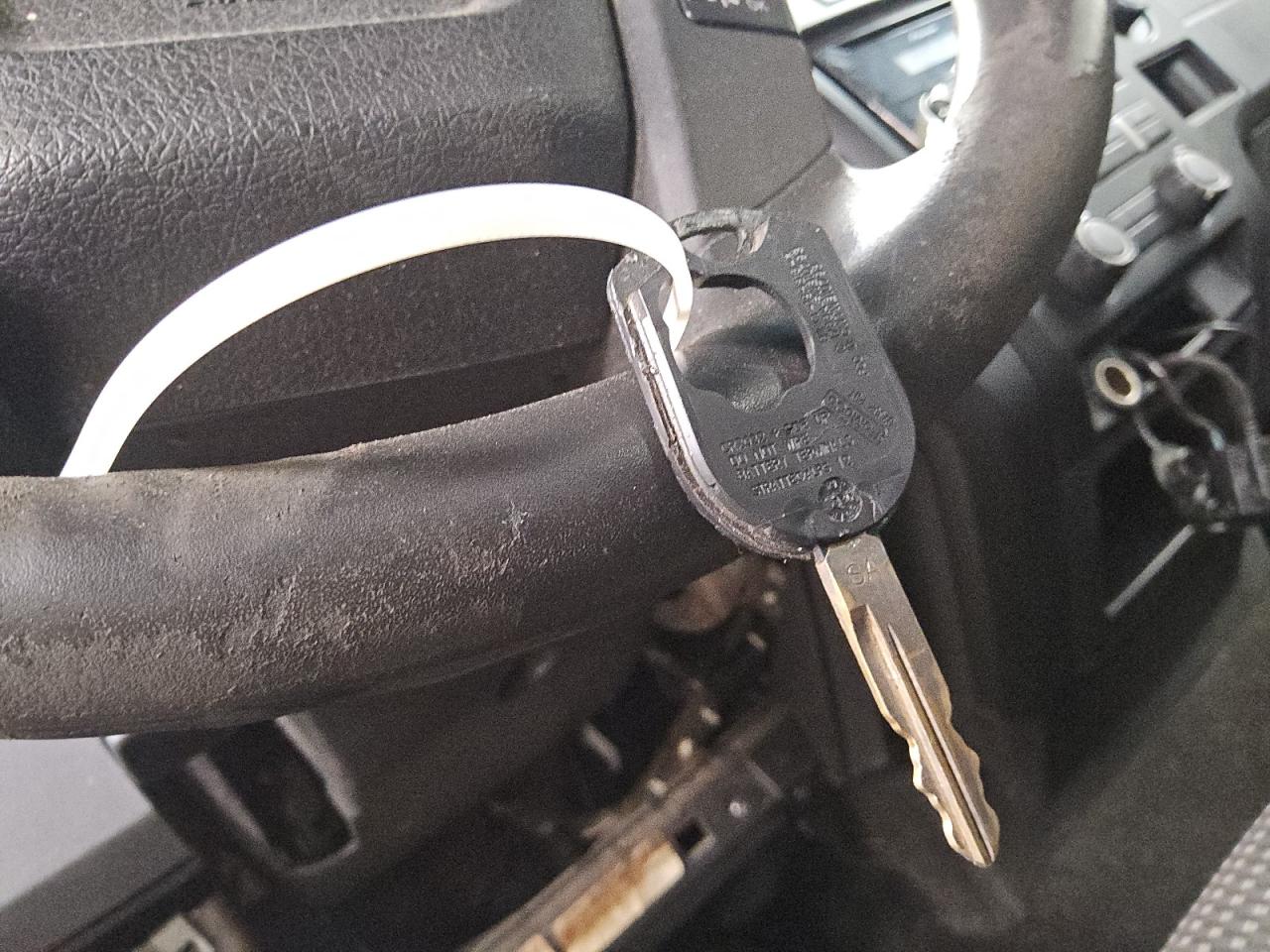 2014 Ford F150 Super Cab Gray vin: 1FTFX1CF5EKD28800 Damage: Steering Wheel, Worn, Acceptable