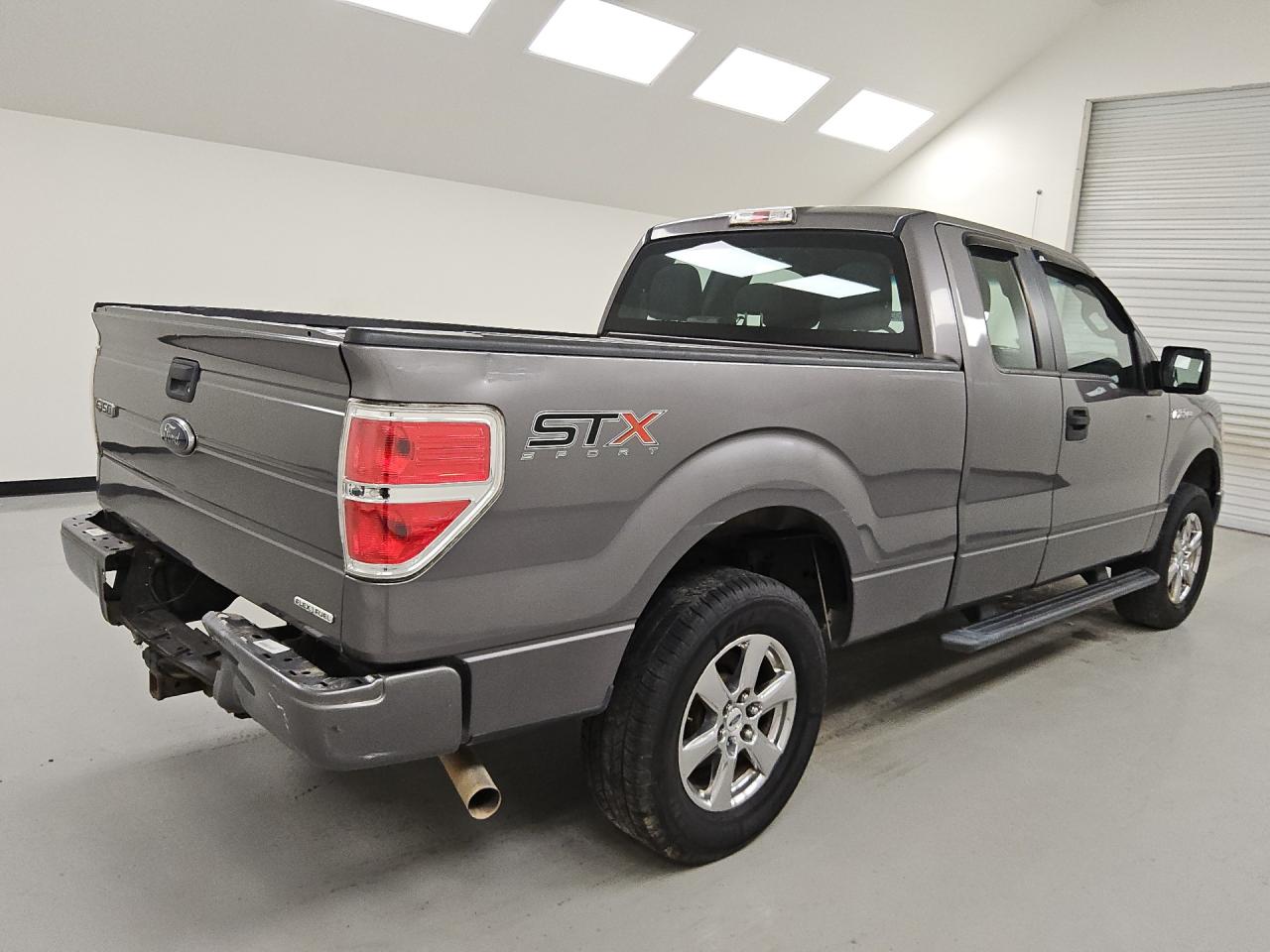 2014 Ford F150 Super Cab Gray vin: 1FTFX1CF5EKD28800 Damage: Right Bed Side, Multiple Dents/Paint Damage, 4